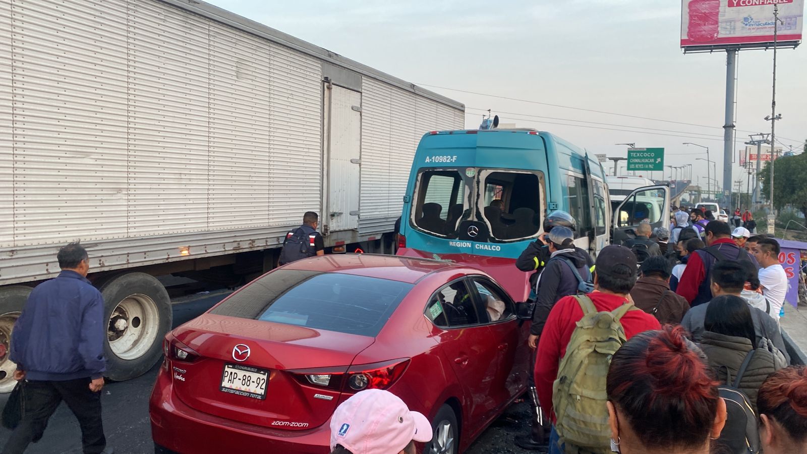 Accidente en la México-Puebla deja un muerto; colapsa circulación hacia CDMX Accidente en la México-Puebla deja un muerto; colapsa circulación hacia CDMX