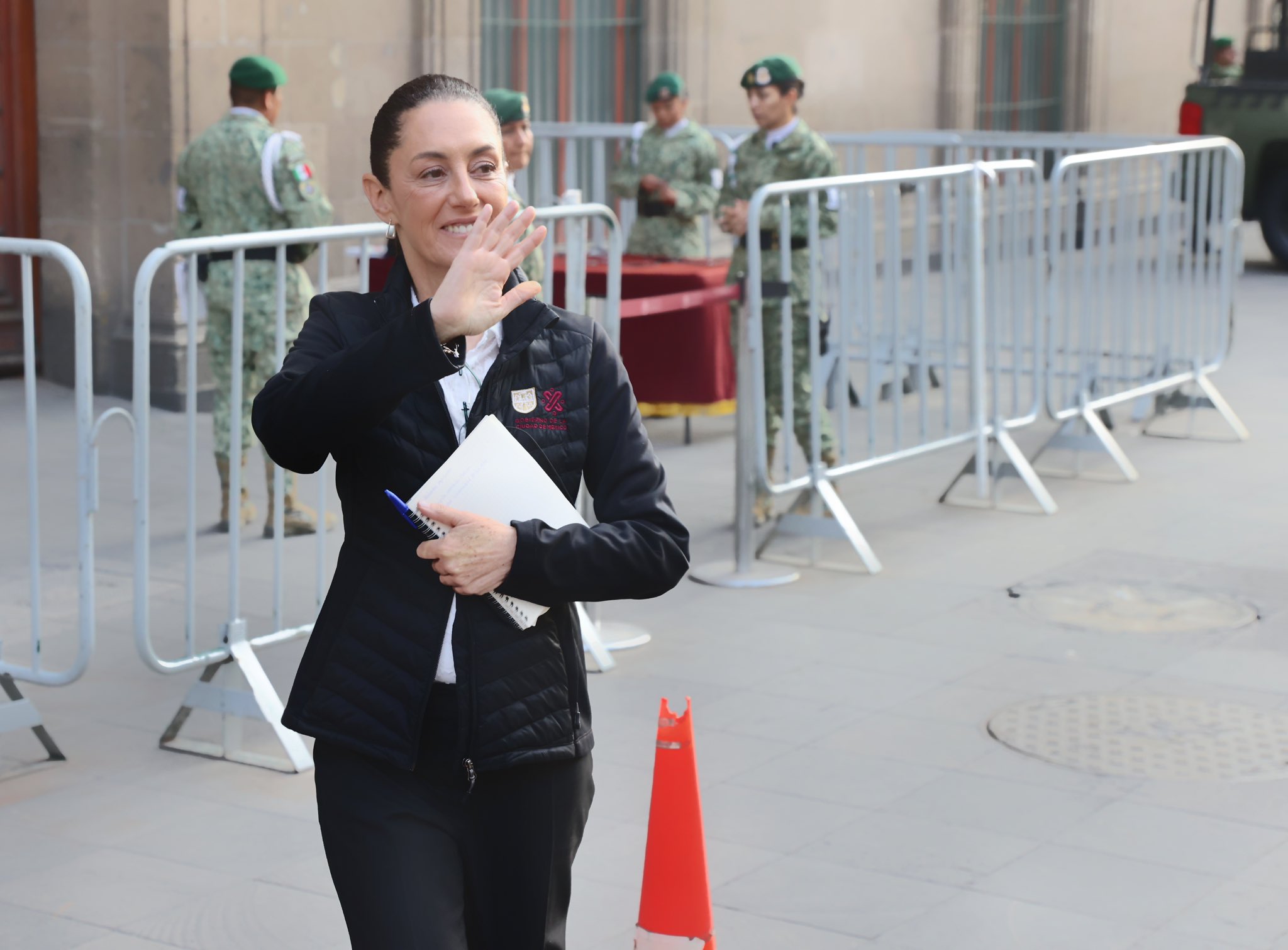 “Por el momento no tenemos pensado renunciar”, asegura Sheinbaum