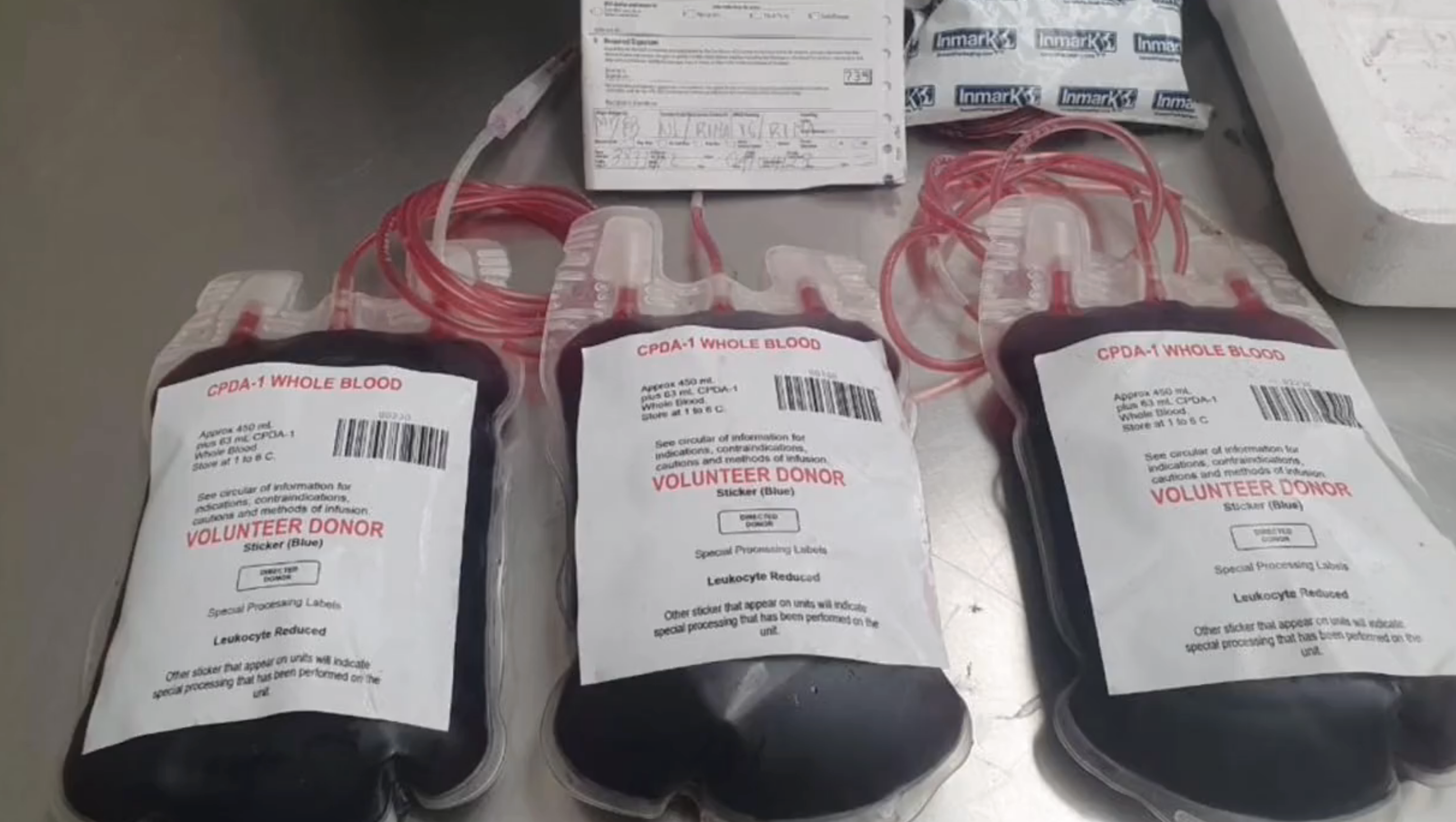 Descubren cocaína en muestras de sangre que iban de Colombia a Ámsterdam Descubren cocaína en muestras de sangre que iban de Colombia a Ámsterdam