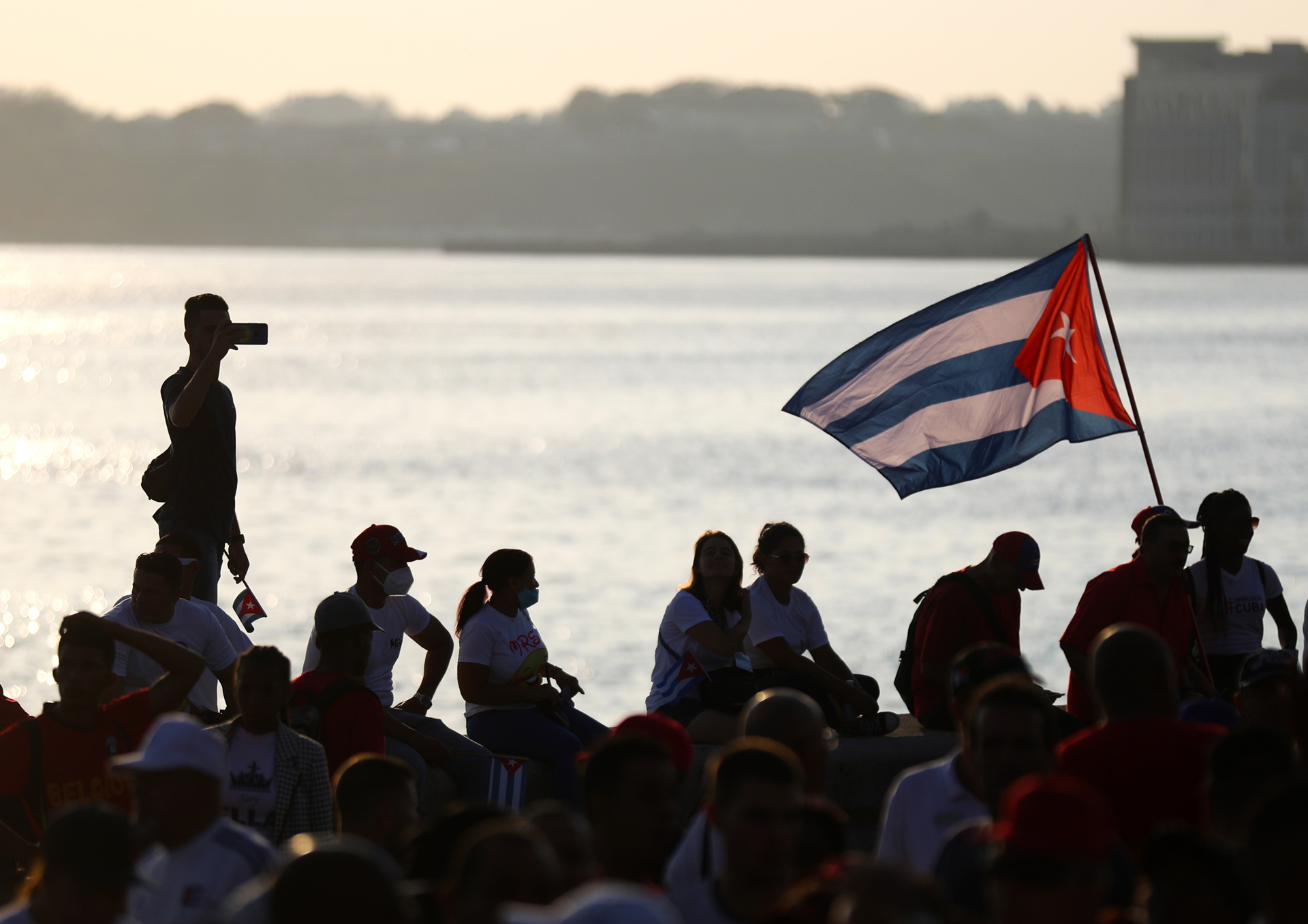 Con cuatro días de atraso Cuba conmemora un primero de mayo atípico