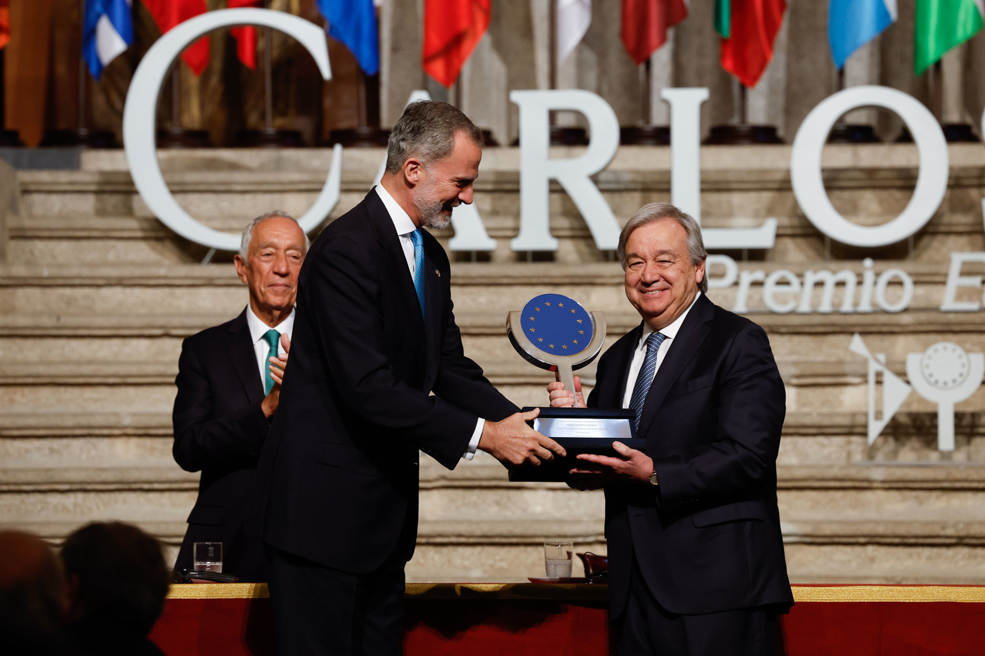El rey entrega a Guterres el Premio Carlos V