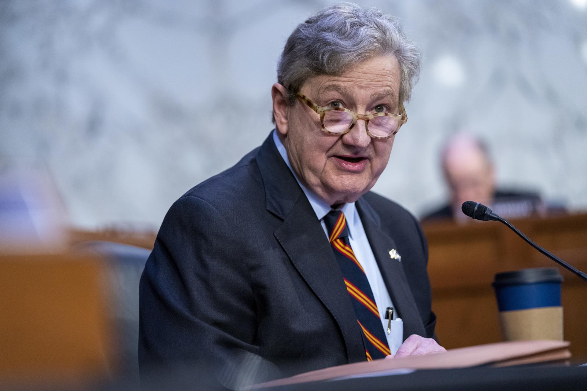 Son “muy prepotentes, ofensivos, majaderos”: AMLO pide no votar por senador republicano John Kennedy Son “muy prepotentes, ofensivos, majaderos”: AMLO pide no votar por senador republicano John Kennedy