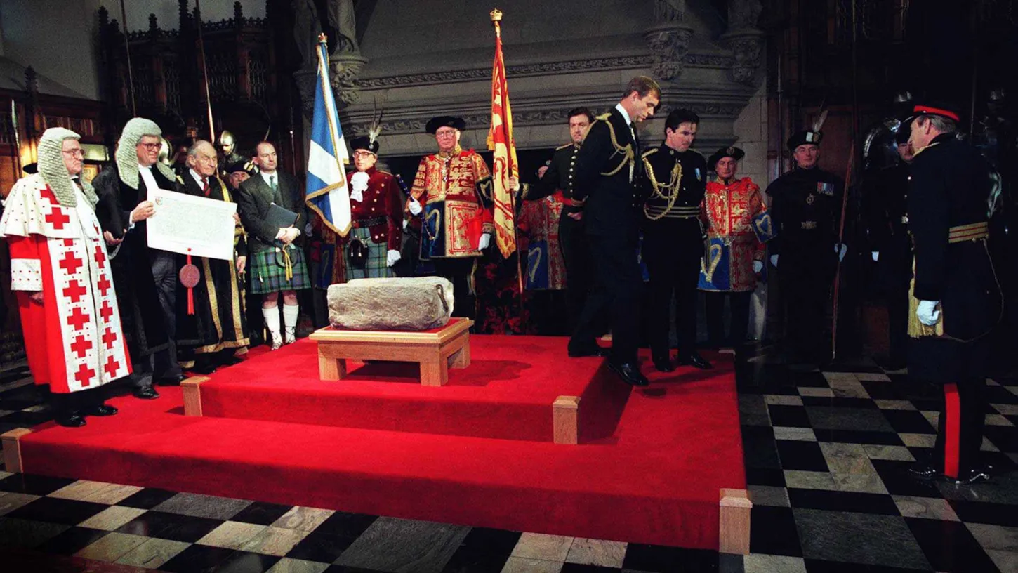 La Piedra del Destino, la reliquia de la coronación que irrita en Escocia