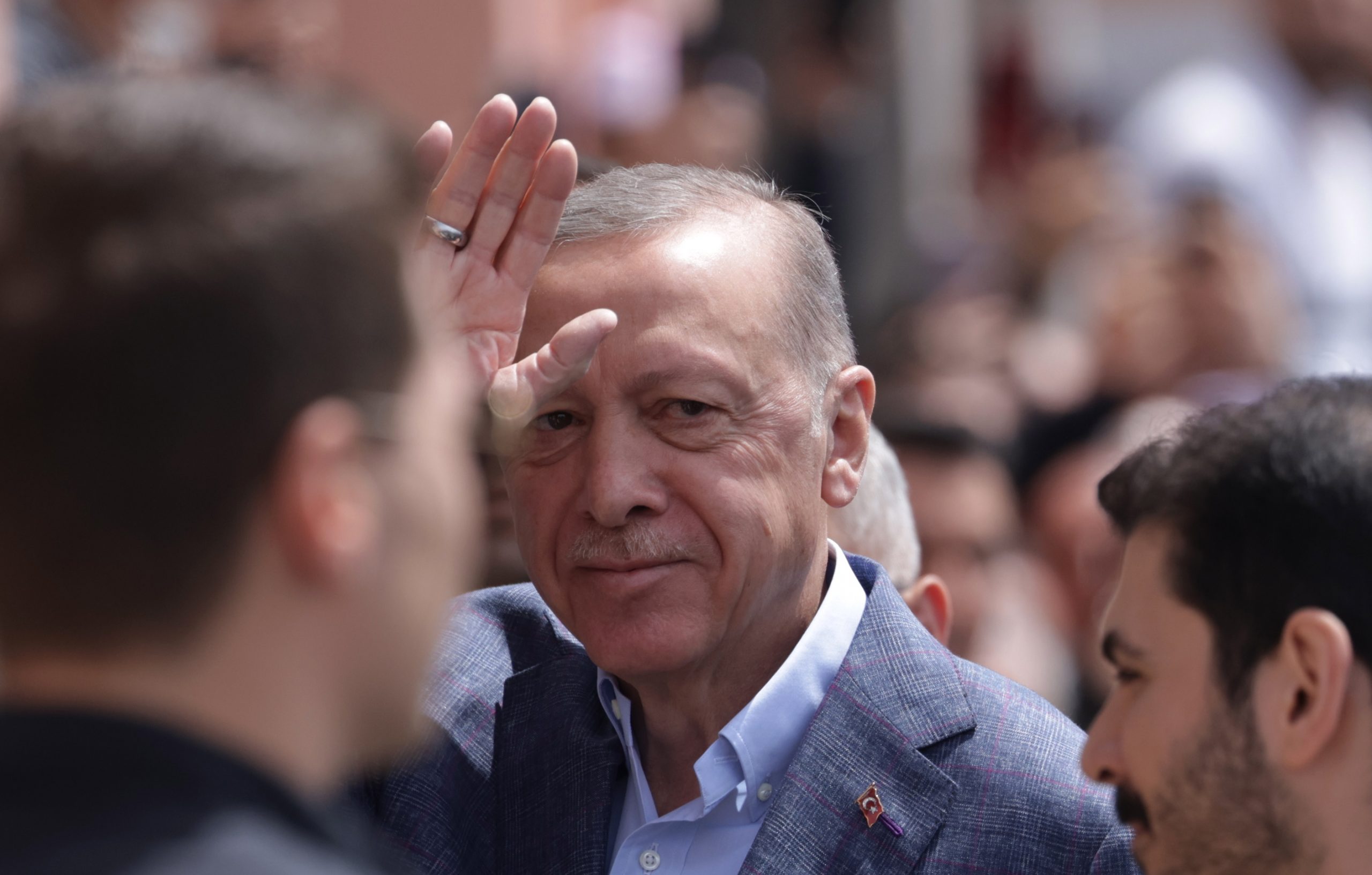 Erdogan pierde la mayoría en presidenciales y tendrá que ir a segunda vuelta, según medios Erdogan pierde la mayoría en presidenciales y tendrá que ir a segunda vuelta, según medios