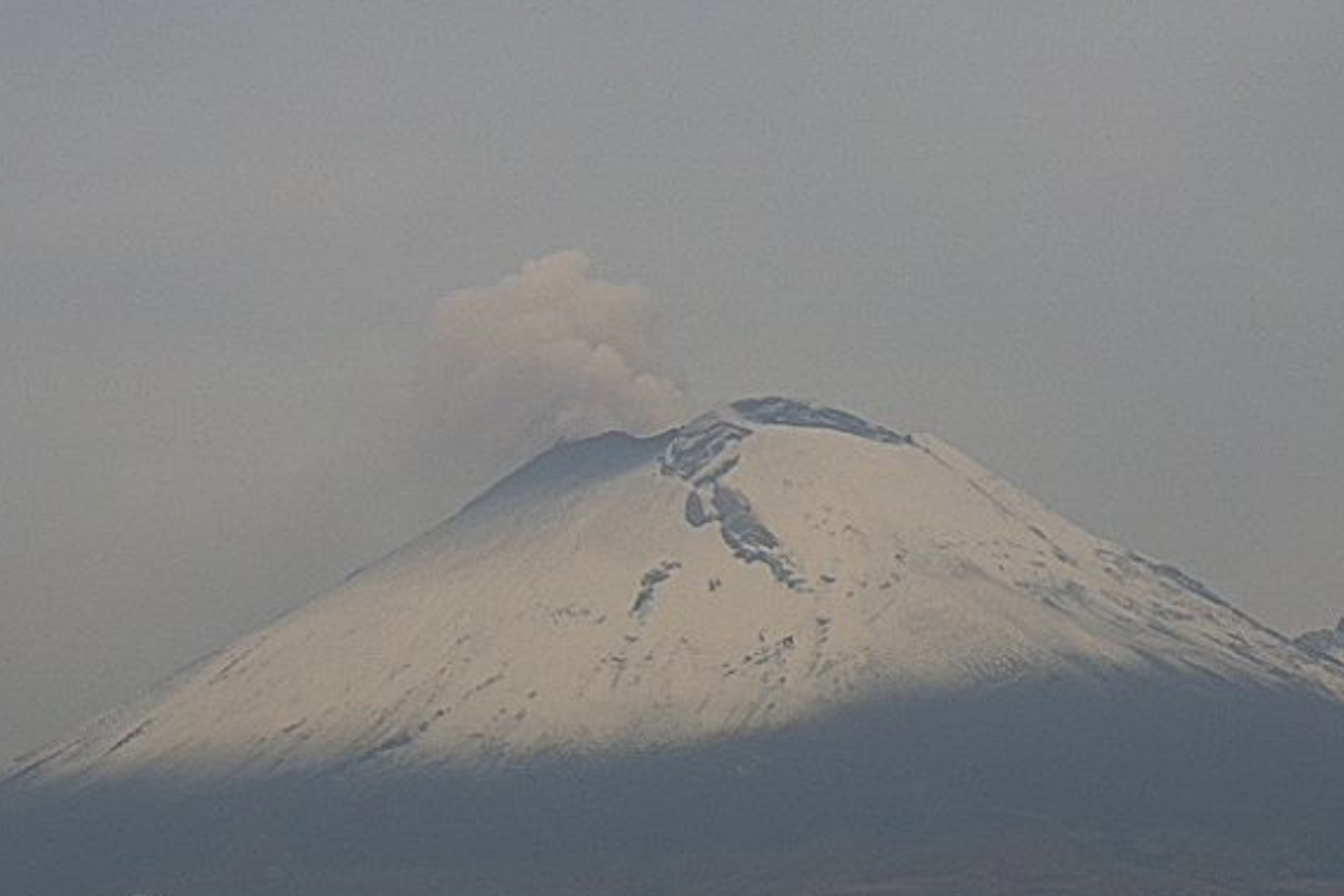 Amplían a 22 municipios clases a distancia en Puebla por actividad del volcán Popocatépetl Amplían a 22 municipios clases a distancia en Puebla por actividad del volcán Popocatépetl