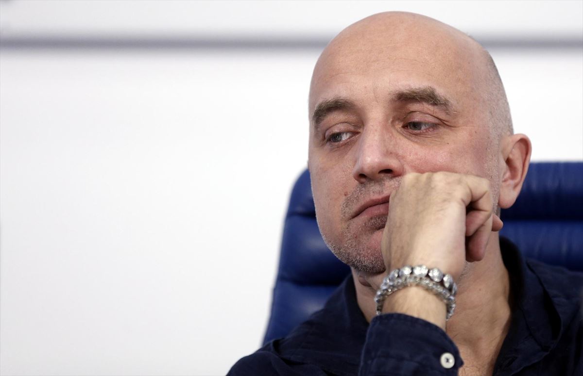 Detenido por atentado contra escritor ruso dice actuó por orden de Ucrania