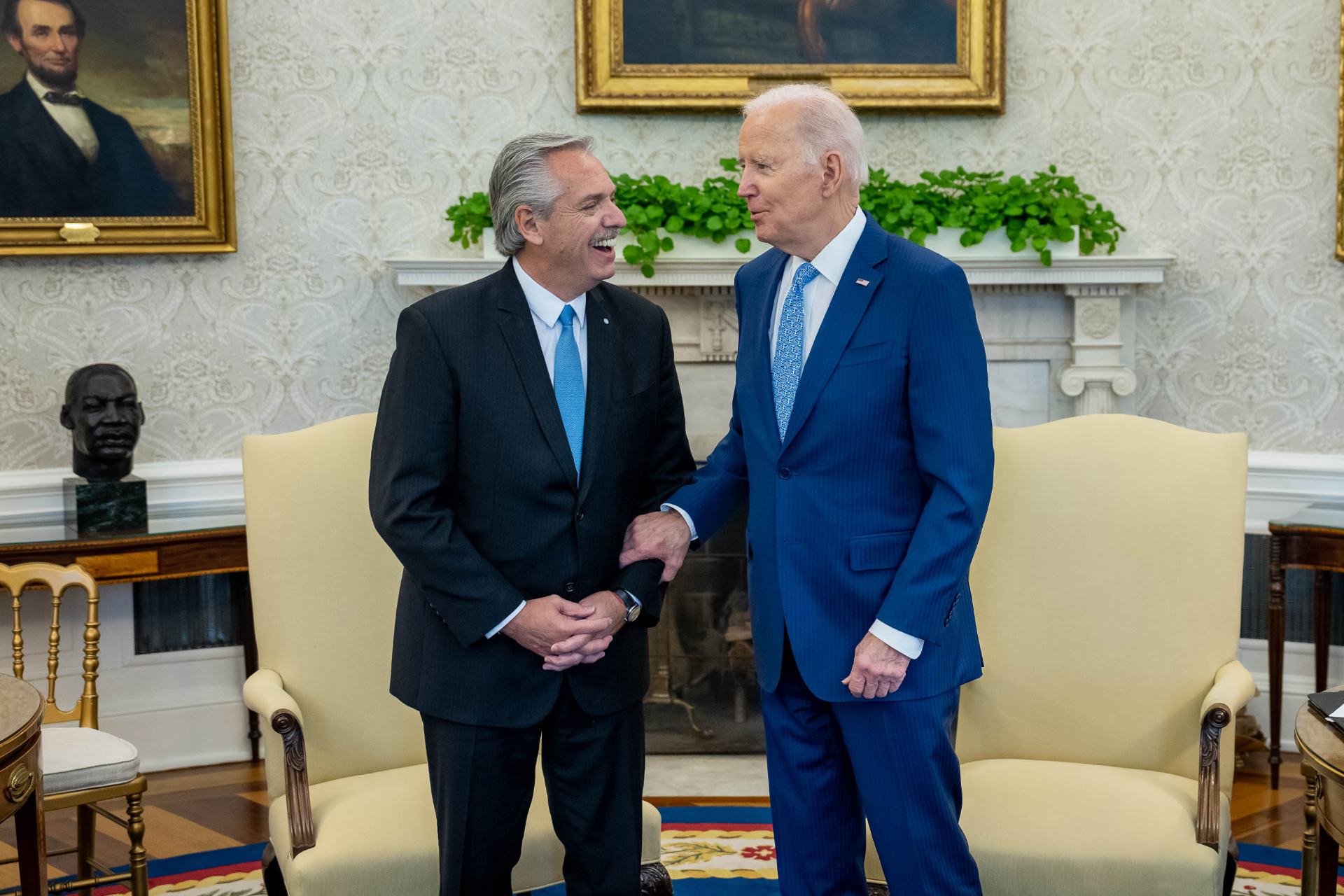 Argentina envía carta a Biden pidiendo apoyo con FMI; AMLO firmó el documento Argentina envía carta a Biden pidiendo apoyo con FMI; AMLO firmó el documento