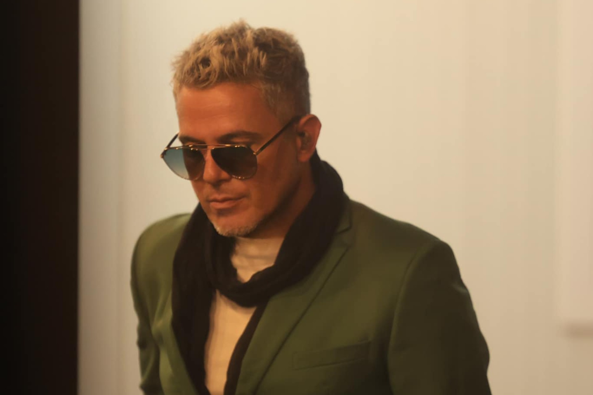 Alejandro Sanz es condenado a pagar más de 3 mde por impagos en Miami