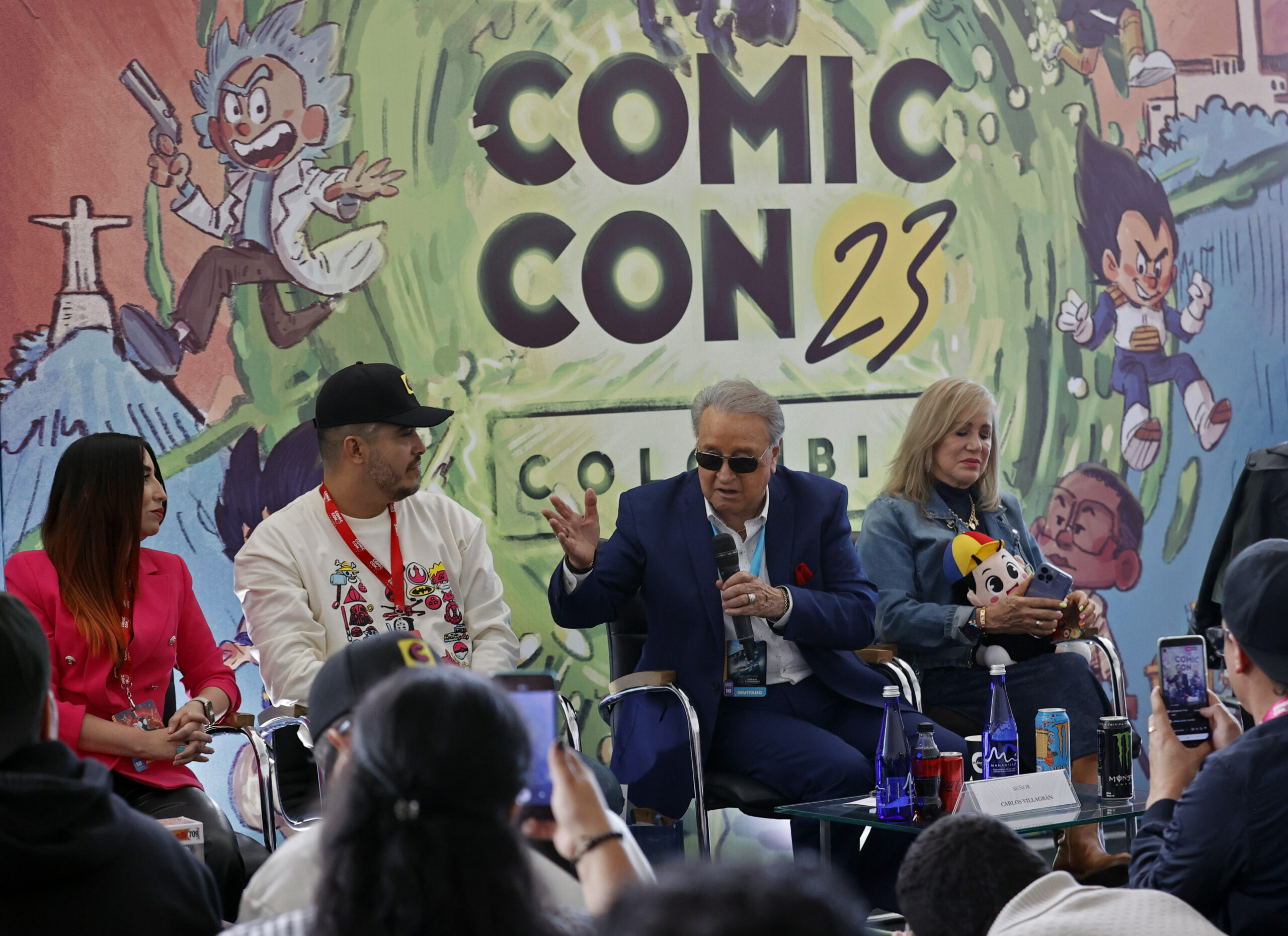 Carlos ‘Kiko’ Villagrán y actores de voz llenan de vida la apertura de Comic Con en Bogotá Carlos ‘Kiko’ Villagrán y actores de voz llenan de vida la apertura de Comic Con en Bogotá