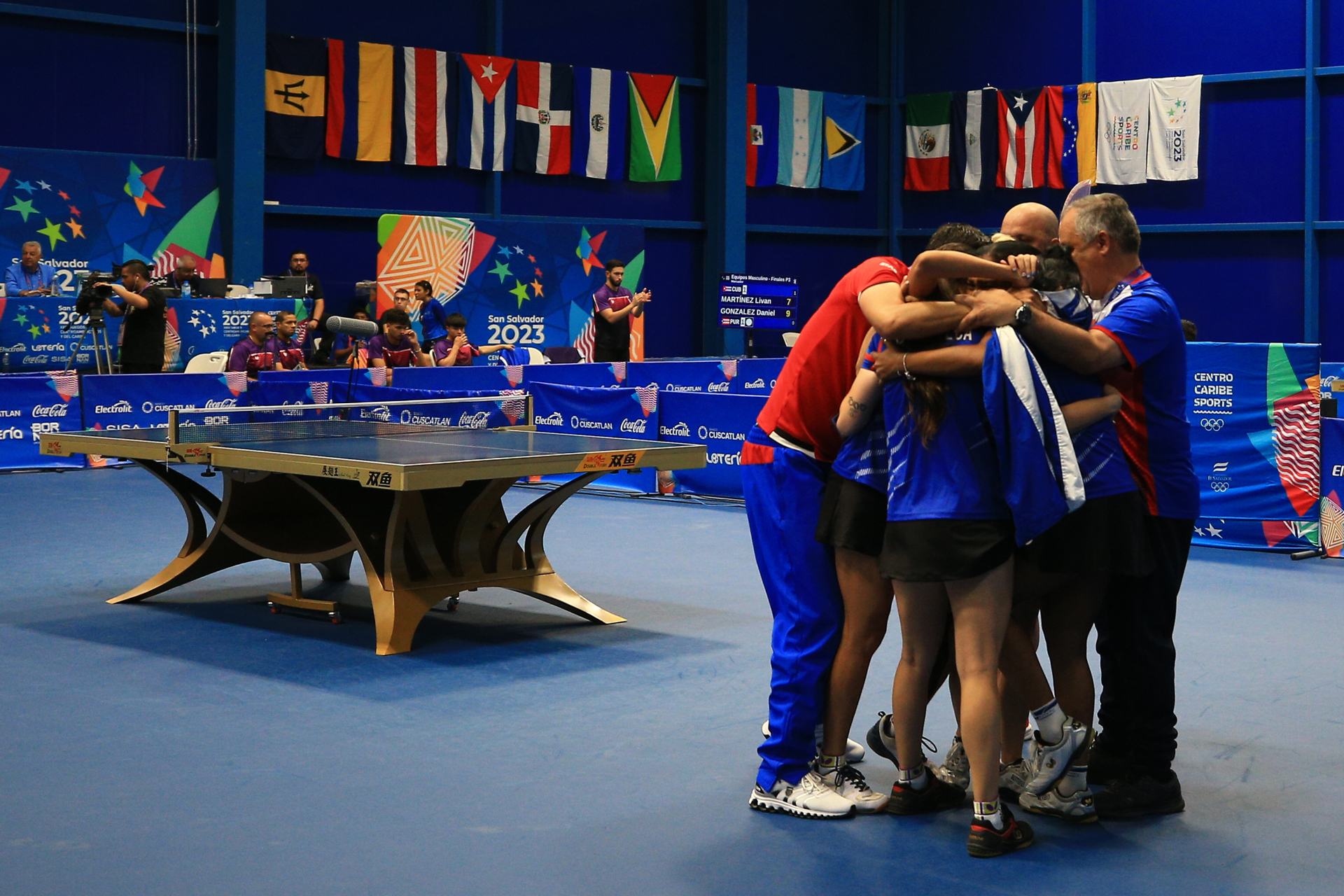 Cuba y Puerto Rico ganan los primeros oros de los Juegos Centroamericanos y del Caribe Cuba y Puerto Rico ganan los primeros oros de los Juegos Centroamericanos y del Caribe