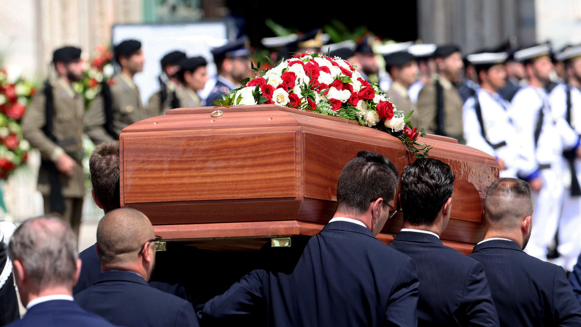 Italia despide a Silvio Berlusconi con funeral de Estado