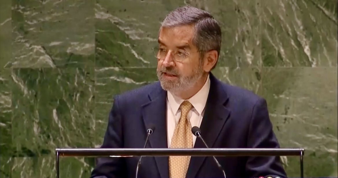 ONU adopta resolución propuesta por México para proteger la salud mental