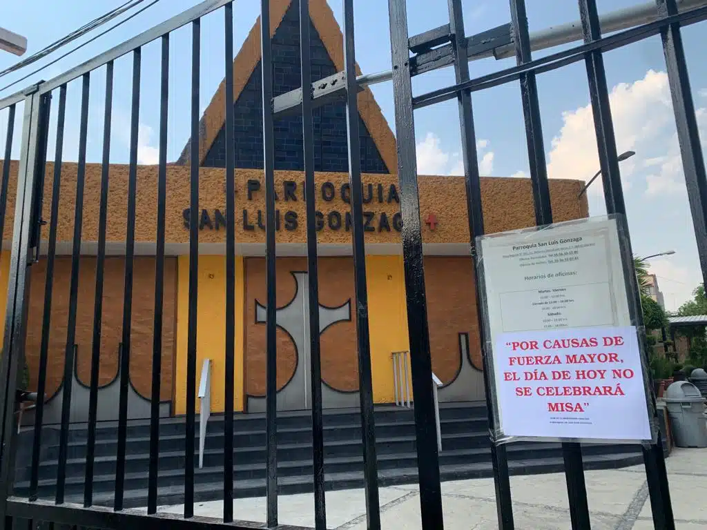 Comando roba en parroquia de Iztacalco