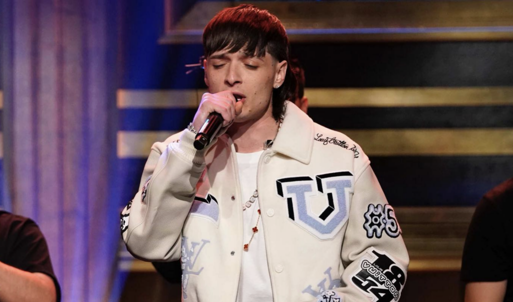 Los 10 personajes que marcarán 2024 en México - peso-pluma-estrenara-su-disco-genesis-el-22-de-junio-1024x604