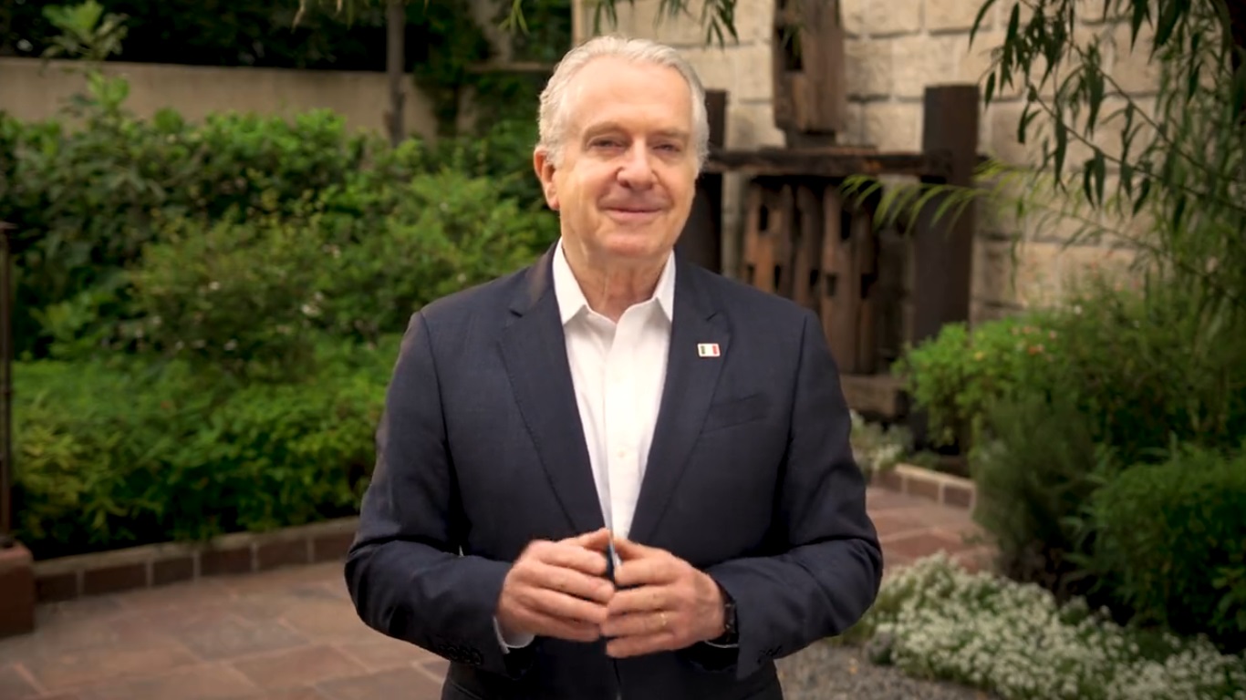 Santiago Creel peleará candidatura presidencial por Frente Amplio