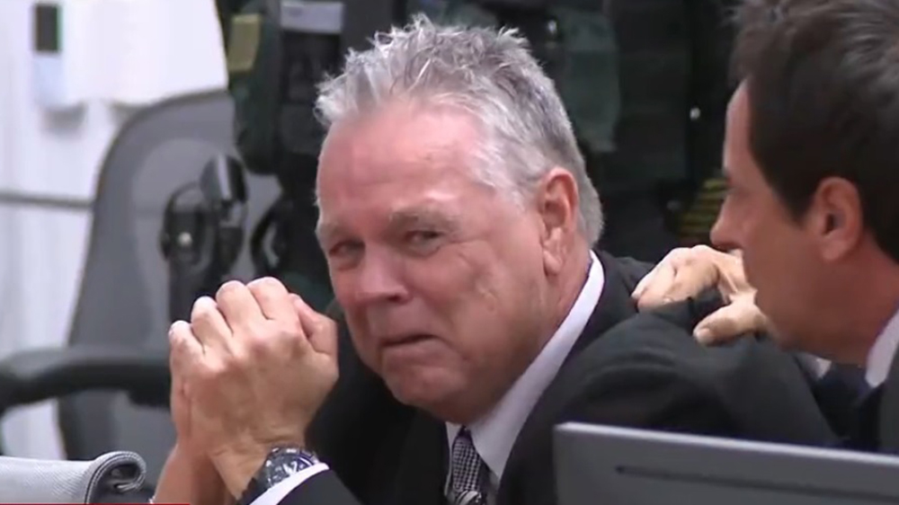 Jurado de Florida exonera a responsable de Seguridad de colegio de Parkland Jurado de Florida exonera a responsable de Seguridad de colegio de Parkland