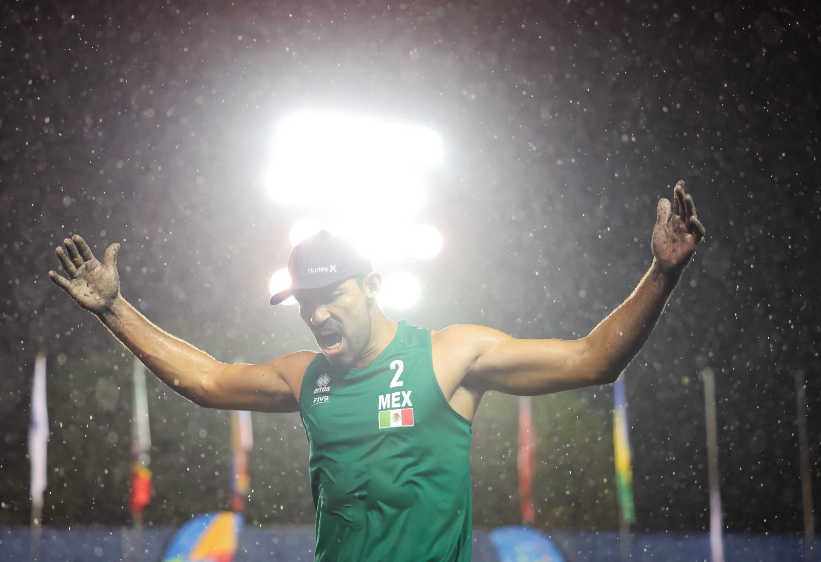 México y Colombia pelean cabeza a cabeza por el liderato del medallero de San Salvador