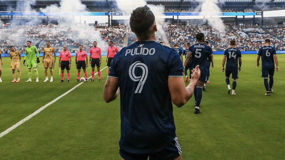 Leagues Cup sanciona con dos partidos a Alan Pulido por agresión a Yerson Mosquera