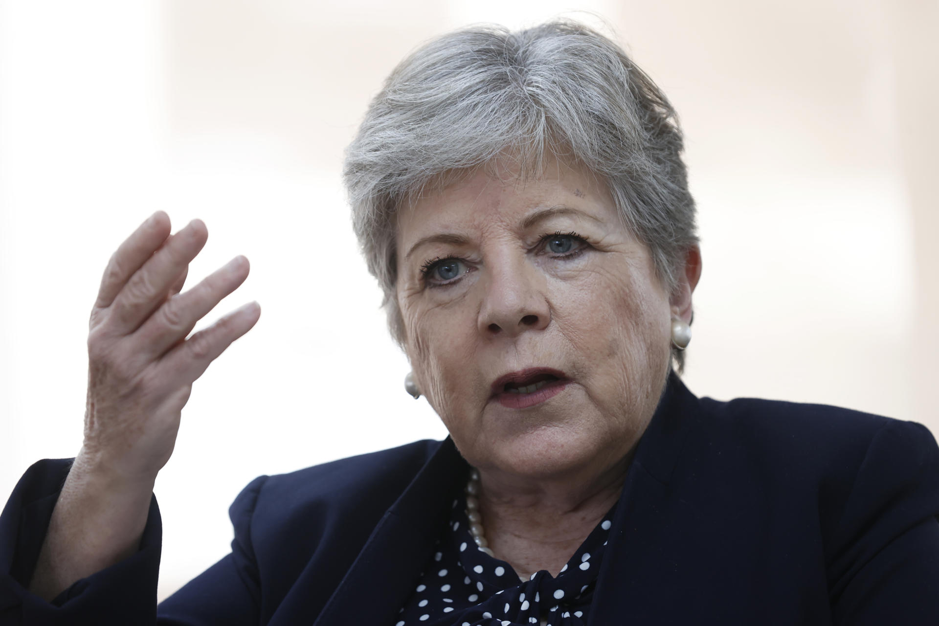 Se dará apoyo y protección a comunidades migrantes en Florida ante ley antimigrantes: Alicia Bárcena Se dará apoyo y protección a comunidades migrantes en Florida ante ley antimigrantes: Alicia Bárcena