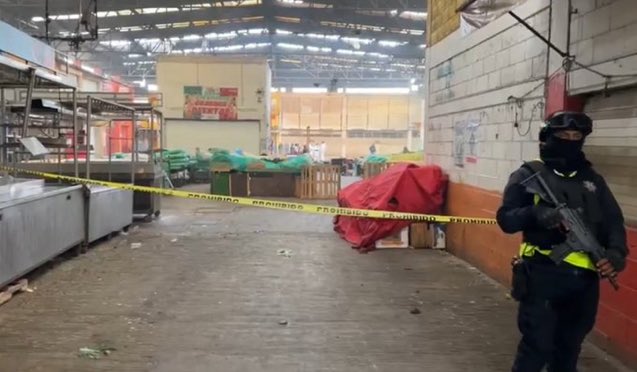 #Video Nueve muertos por ataque e incendio en Central de Abasto de Toluca #Video Nueve muertos por ataque e incendio en Central de Abasto de Toluca