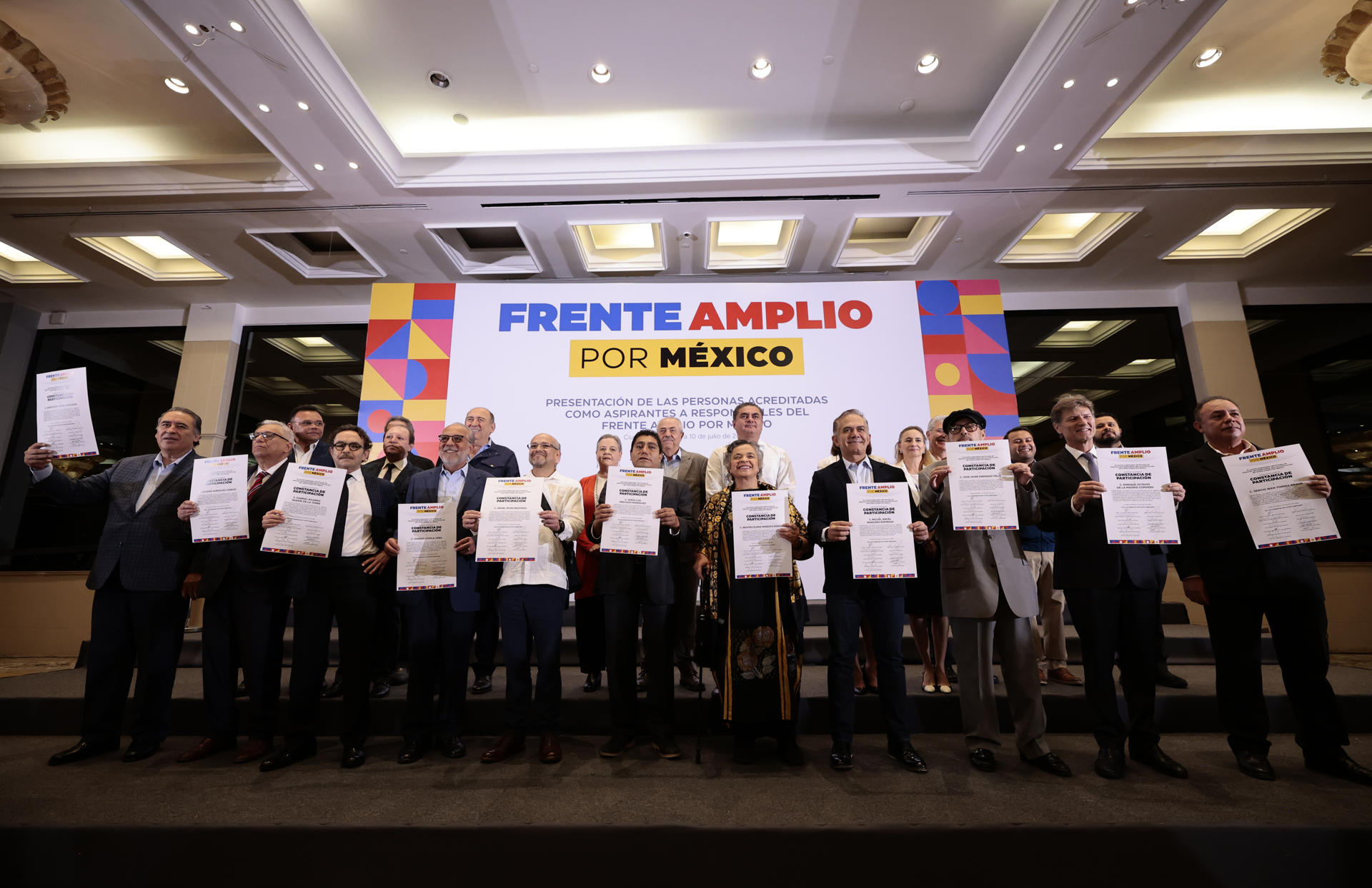 INE aprueba la creación del Frente Amplio por México