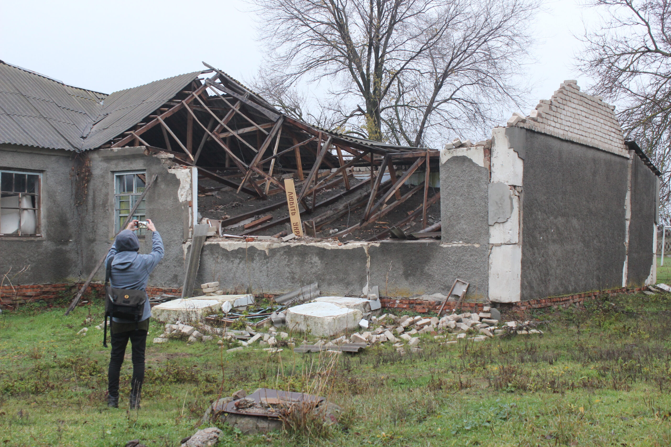 Rusia ataca Kiev con una decena de drones