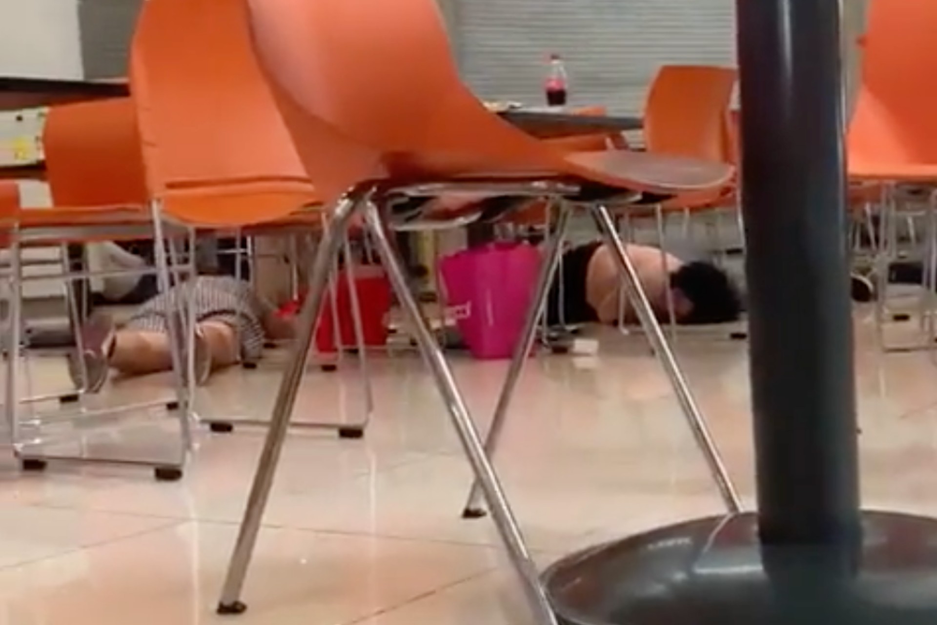 Dos detenidos por balacera en centro comercial de Morelia: Ramírez Bedolla