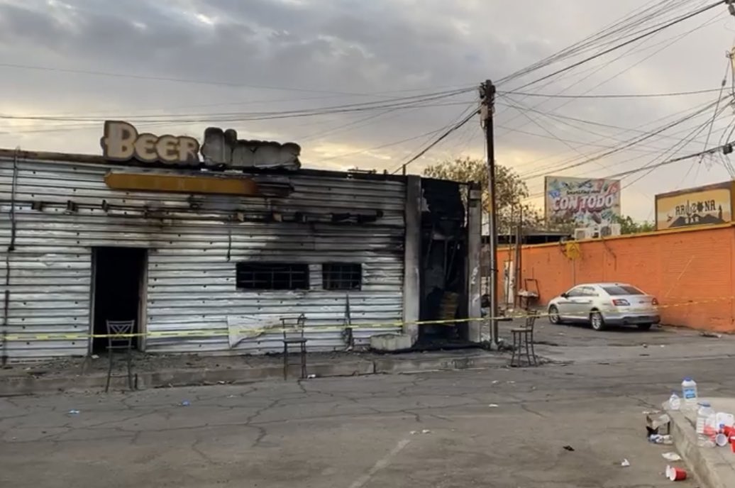 Incendio provocado en bar deja al menos 11 personas muertas en Sonora