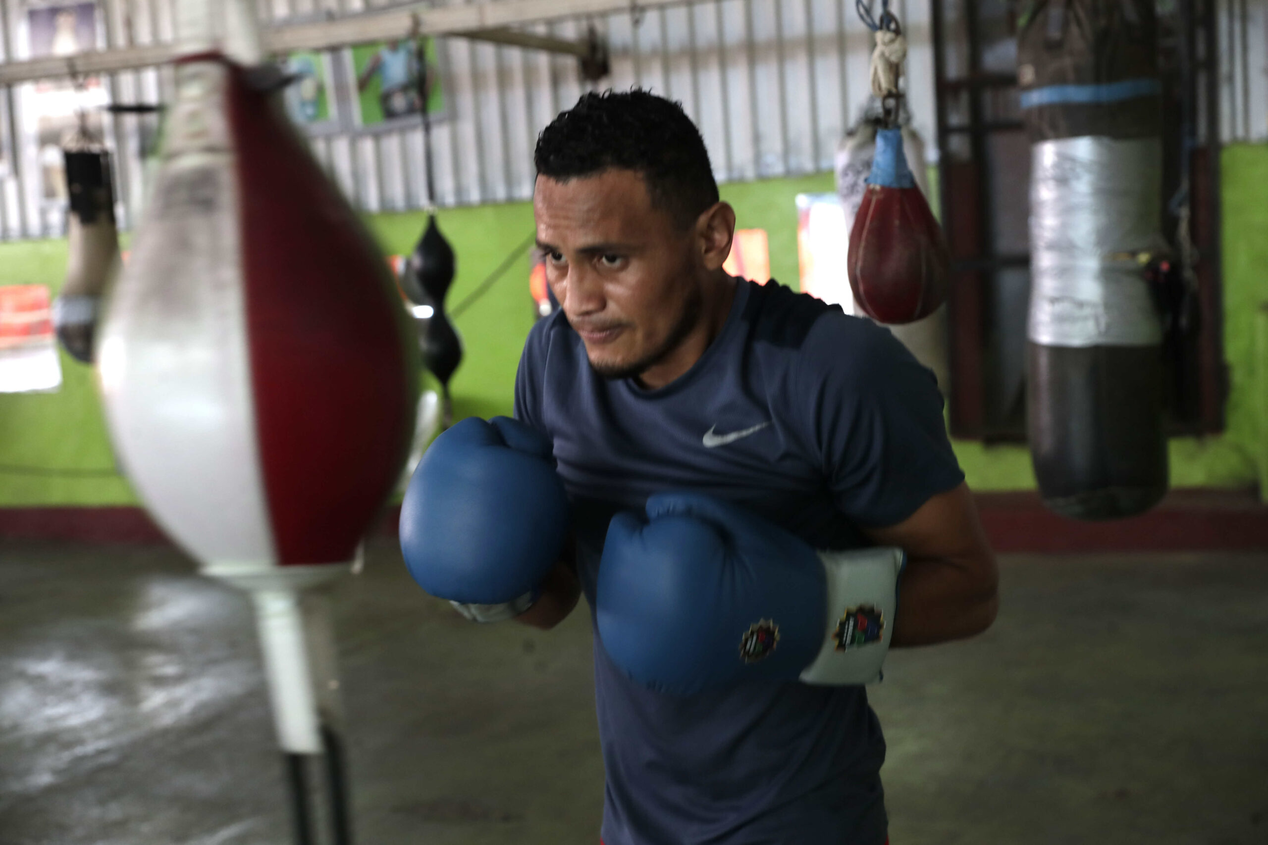 Pobreza empuja a boxeadores de Nicaragua a arriesgar sus vidas en el cuadrilátero