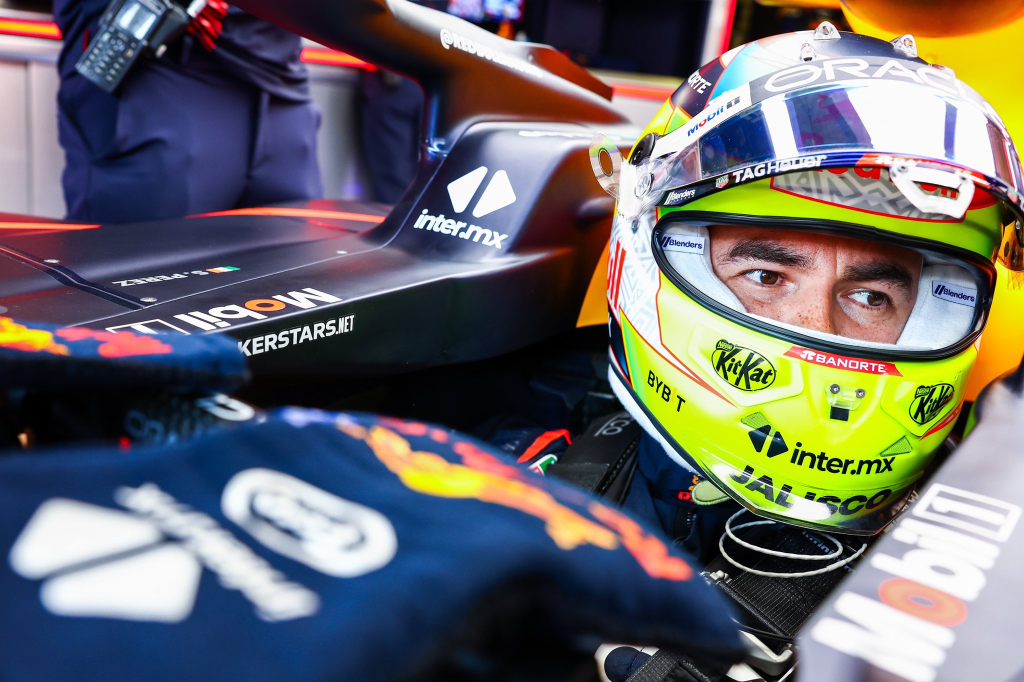 Verstappen y ‘Checo’ en primera fila del sprint del GP de Austria