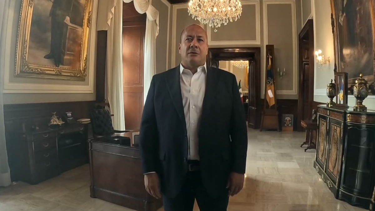 Declina Enrique Alfaro presentarse a candidatura presidencial por MC Declina Enrique Alfaro presentarse a candidatura presidencial por MC