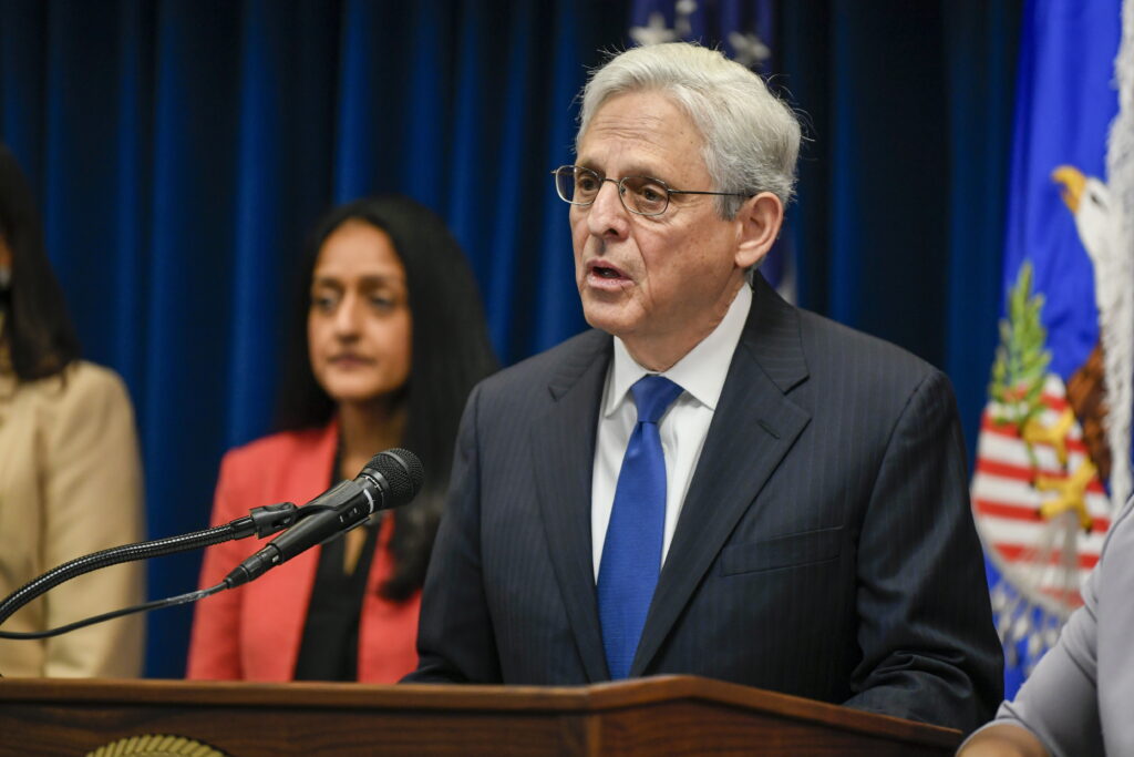 EE.UU. y México detienen a varios narcotraficantes en ambos lados de la frontera - estados-unidos-y-mexico-1024x683