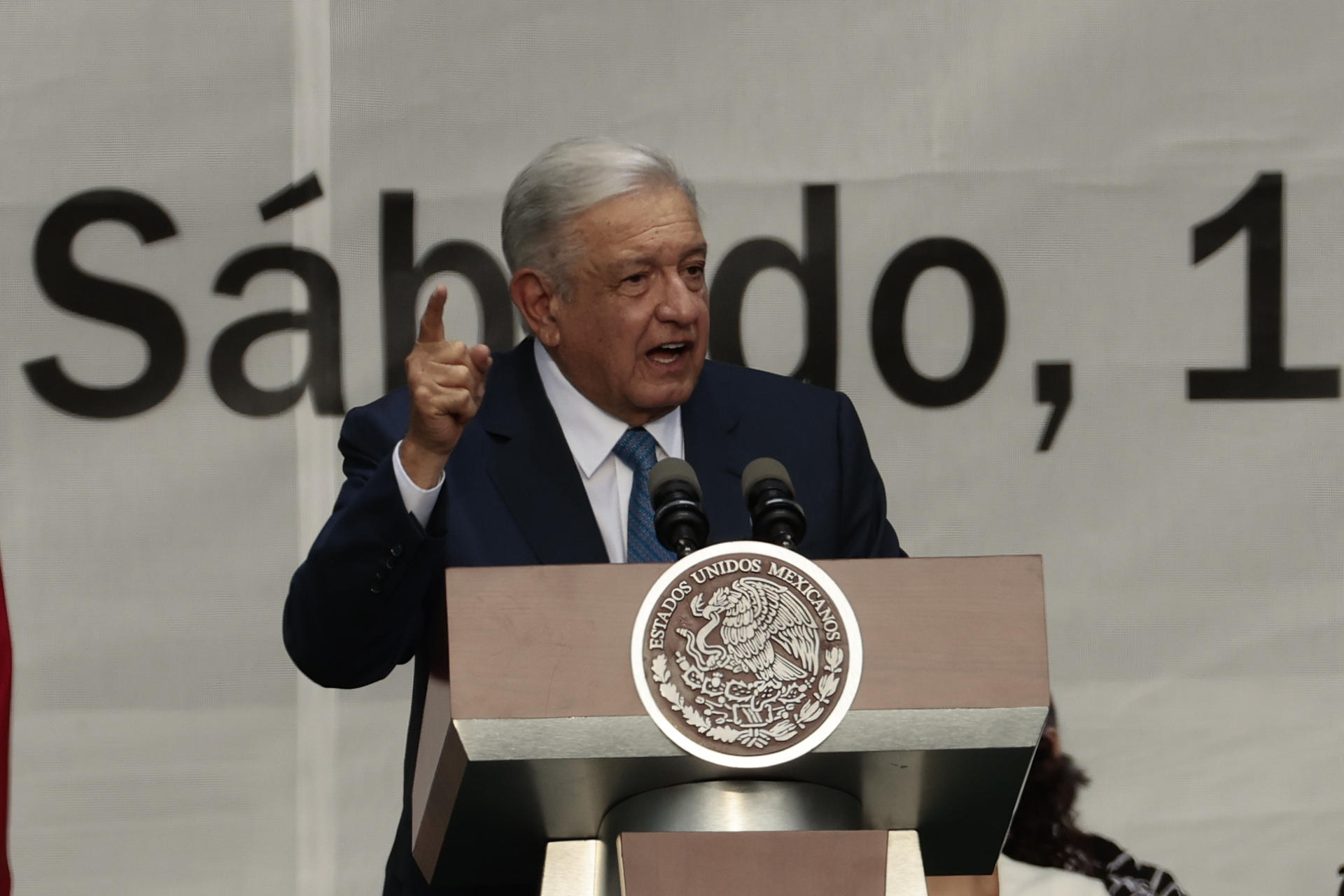 López Obrador Ataca A La Oposición 5243