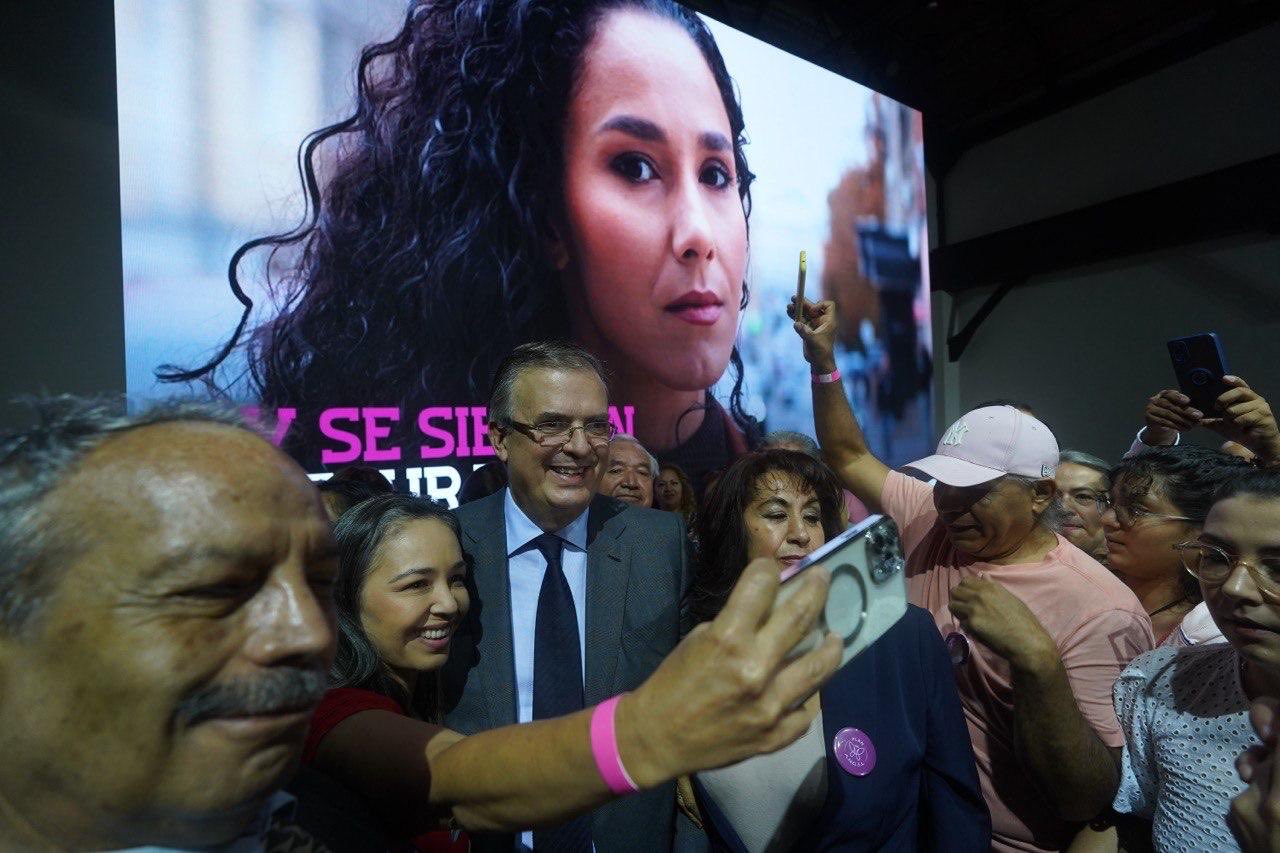 Ebrard propone la creación de muro cibernético para frenar tráfico de armas en la frontera