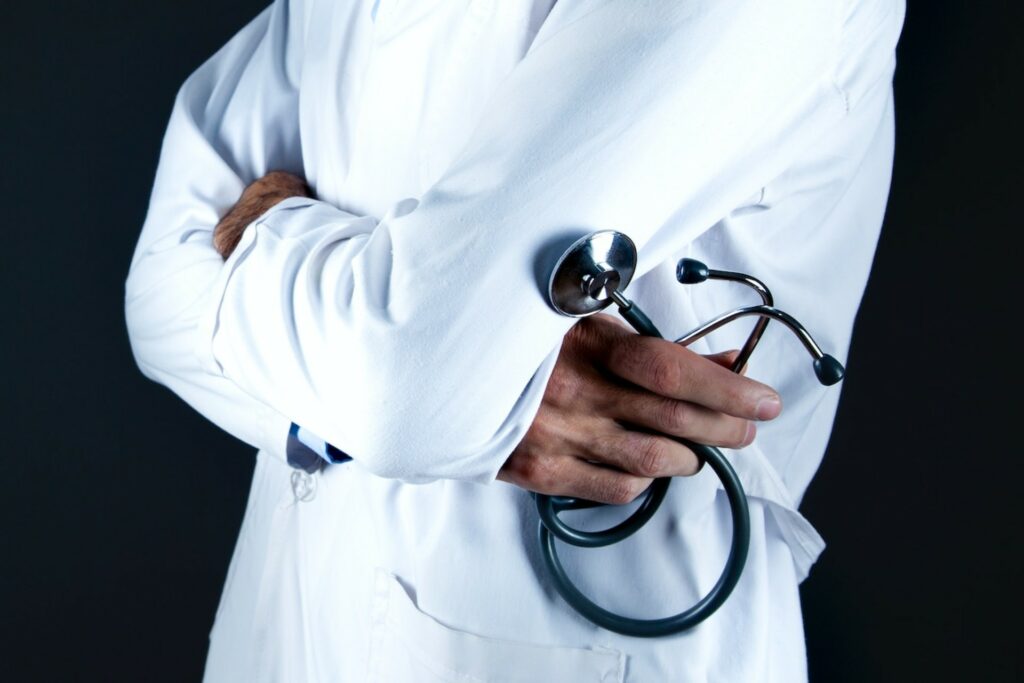 90 años después, el servicio social médico es indipensable 90 años después, el servicio social médico es indipensable
