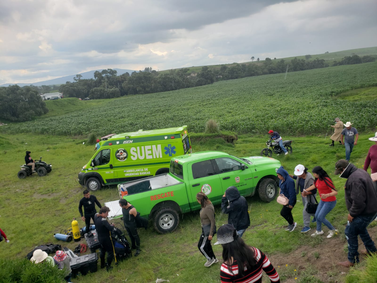 Muere menor de cuatro años al caer junto con su hermano a presa en el Estado de México Muere menor de cuatro años al caer junto con su hermano a presa en el Estado de México