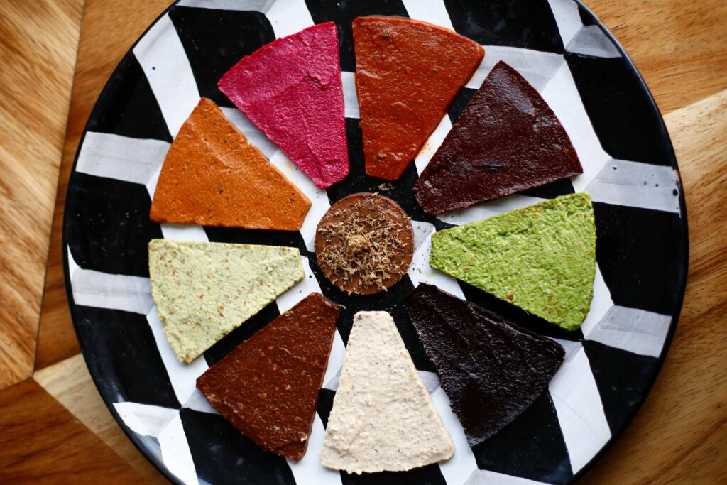 El mole, el plato que simboliza la fiesta y mestizaje de mexicanos se reinventa - mole-1024x683