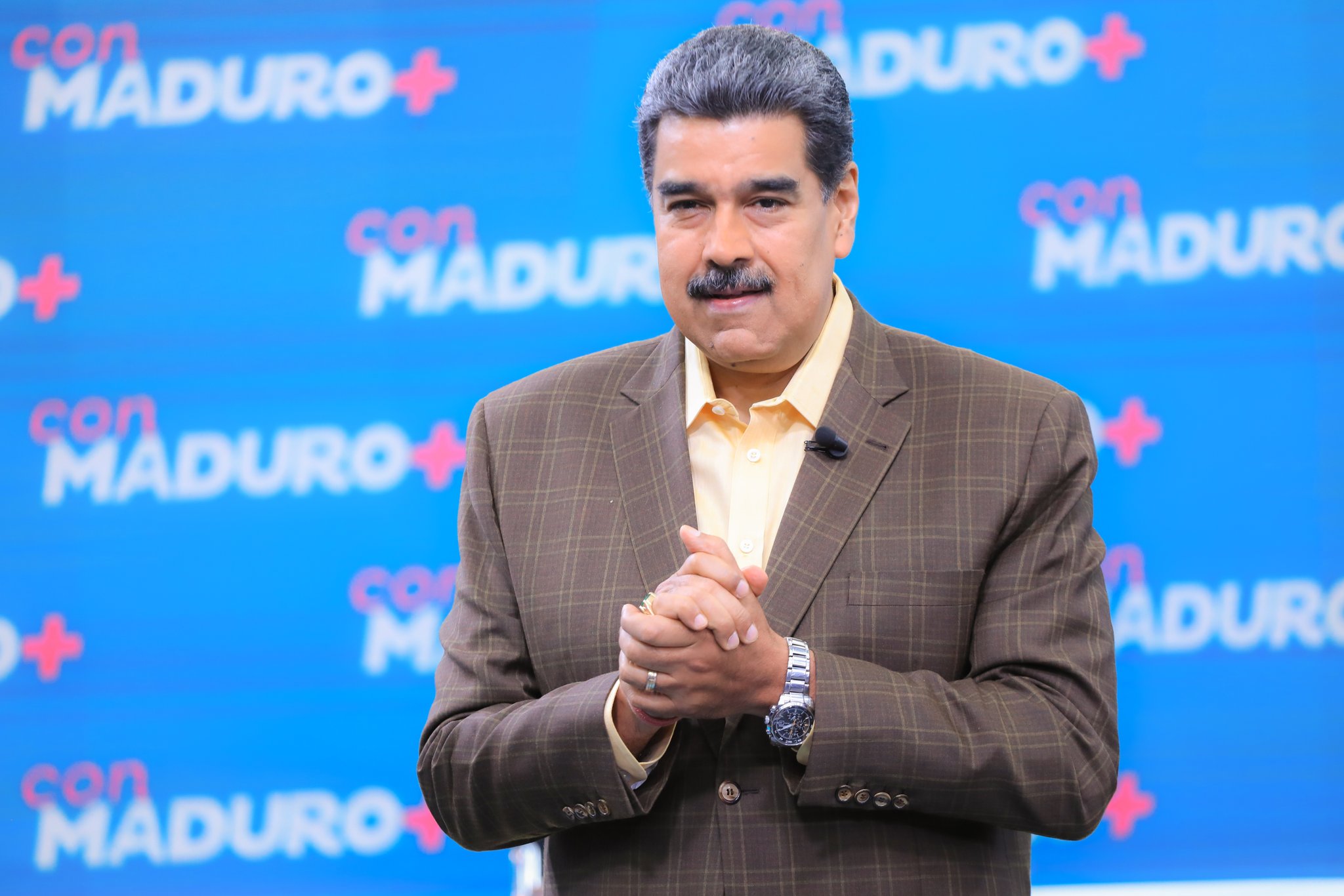 Maduro cuestiona las licencias temporales de EE.UU. en el mercado de hidrocarburos