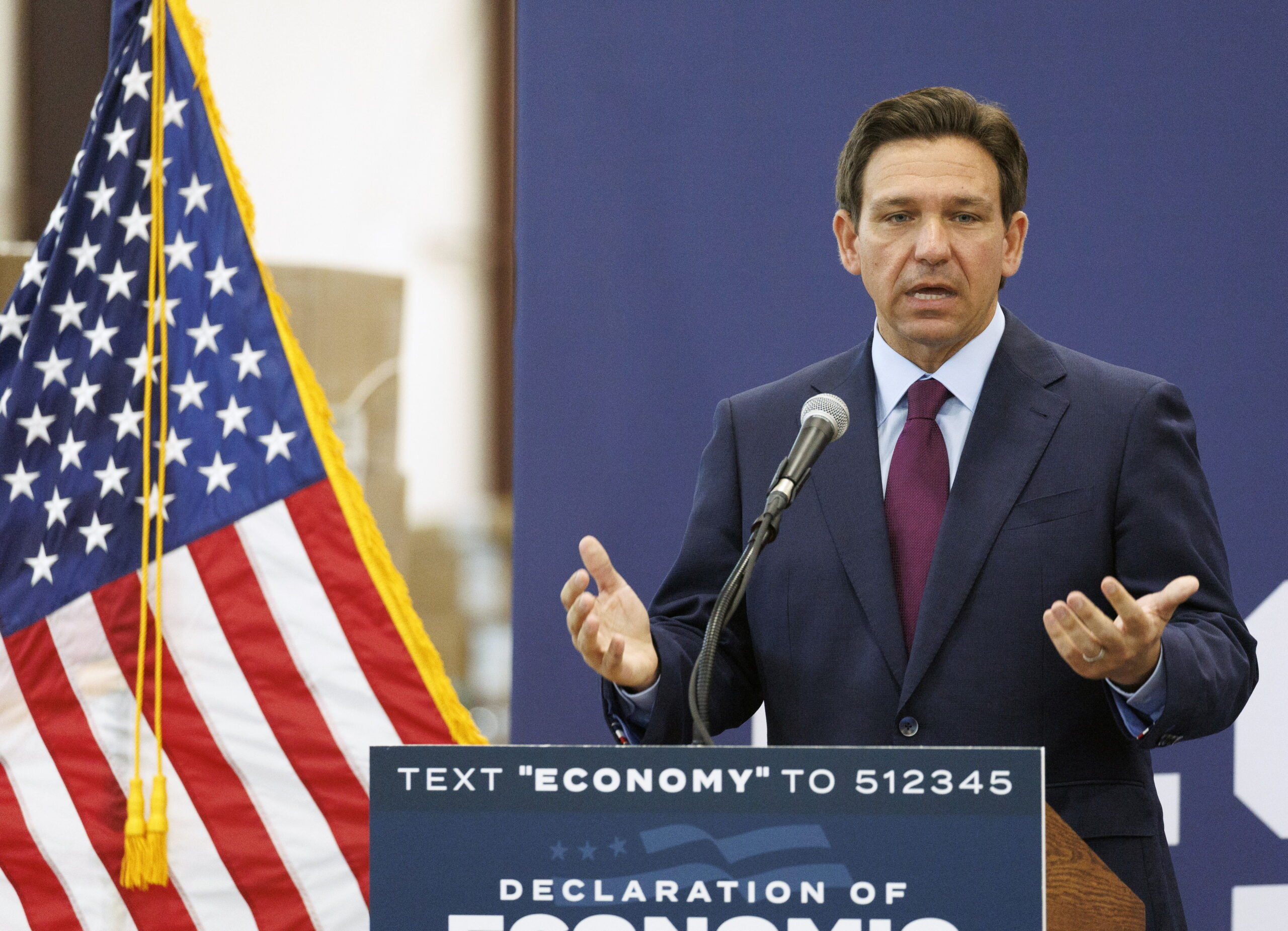 DeSantis devela agenda económica que apunta a China e impulsa reformas fiscales en EE.UU.