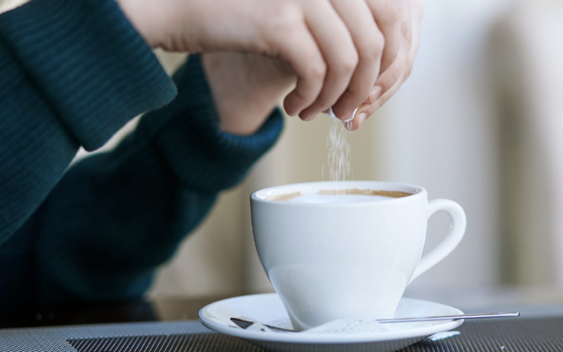 Sin pruebas de que aspartame causa cáncer; OMS mantiene nivel de consumo recomendado