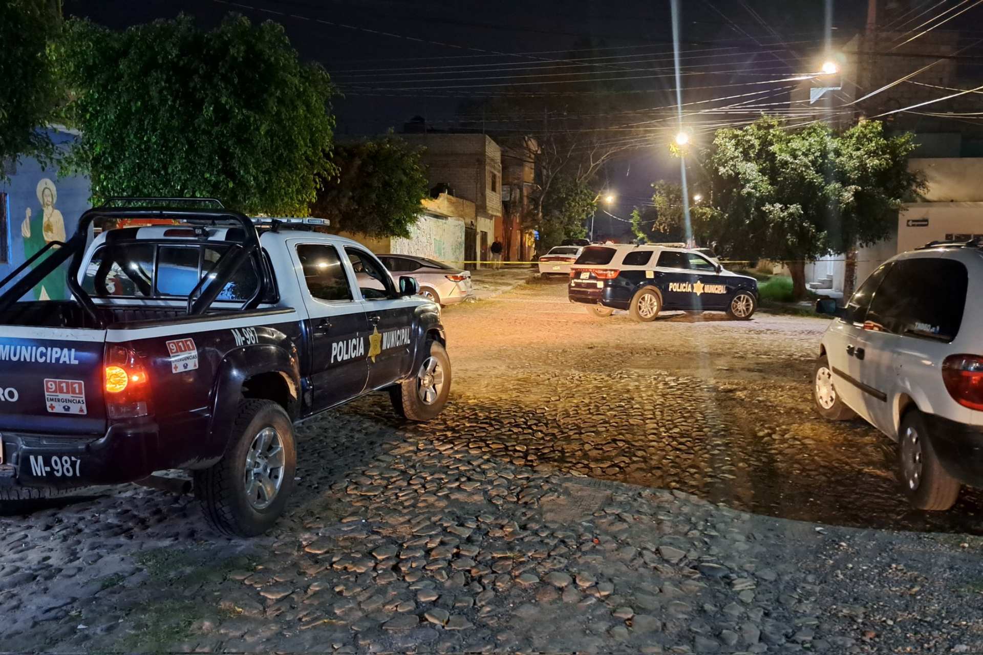 Asesinan a dos policías municipales de Querétaro que custodiaban inmueble