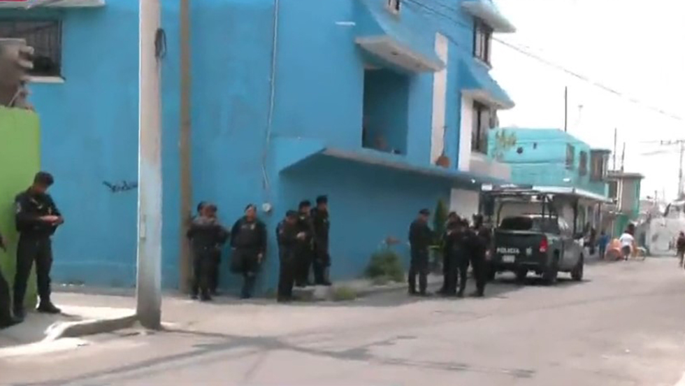 Asesinan a disparos a dos hombres en Iztapalapa Asesinan a disparos a dos hombres en Iztapalapa
