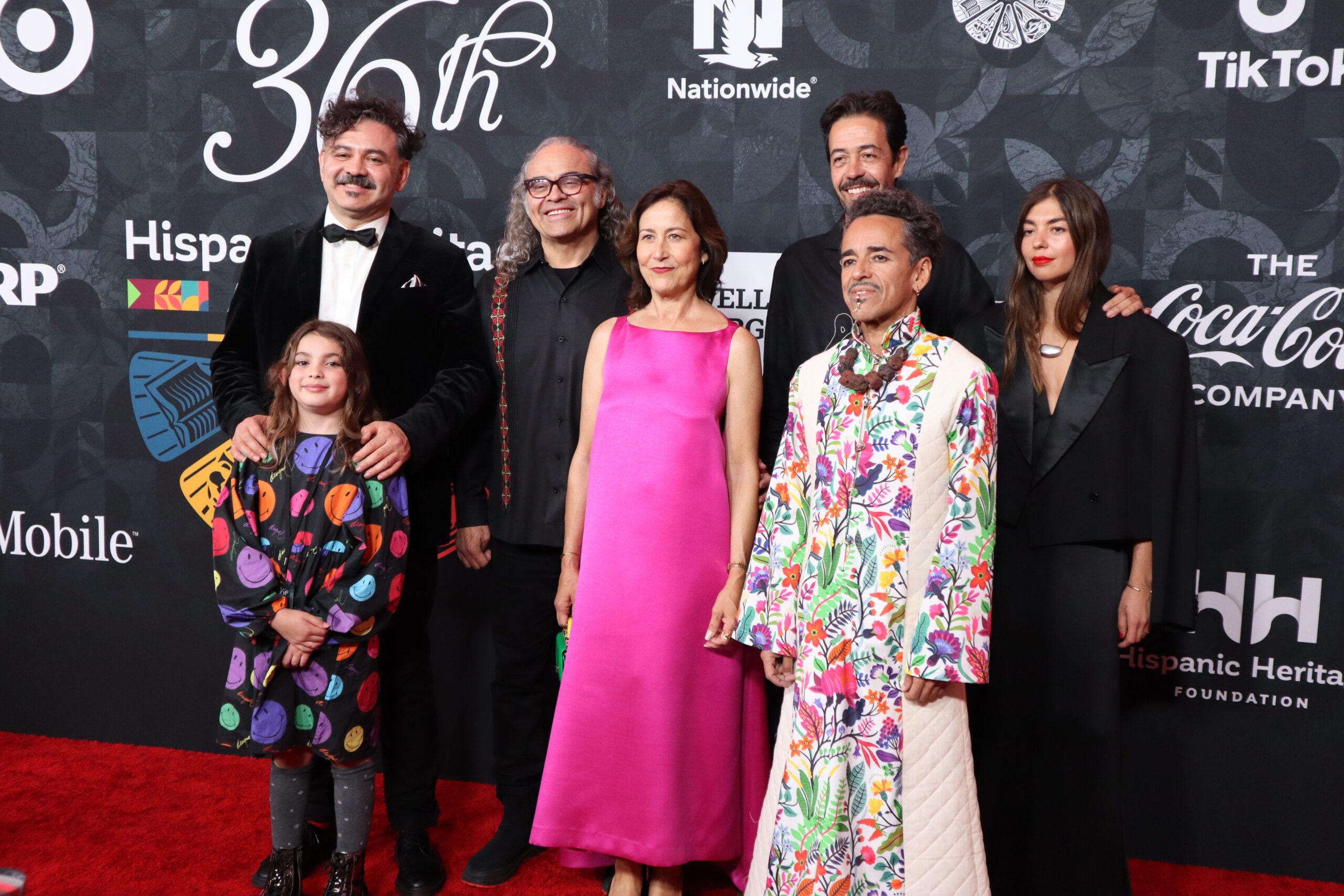 Café Tacvba honra a migrantes al recibir premio a la Herencia Hispana en EE.UU.
