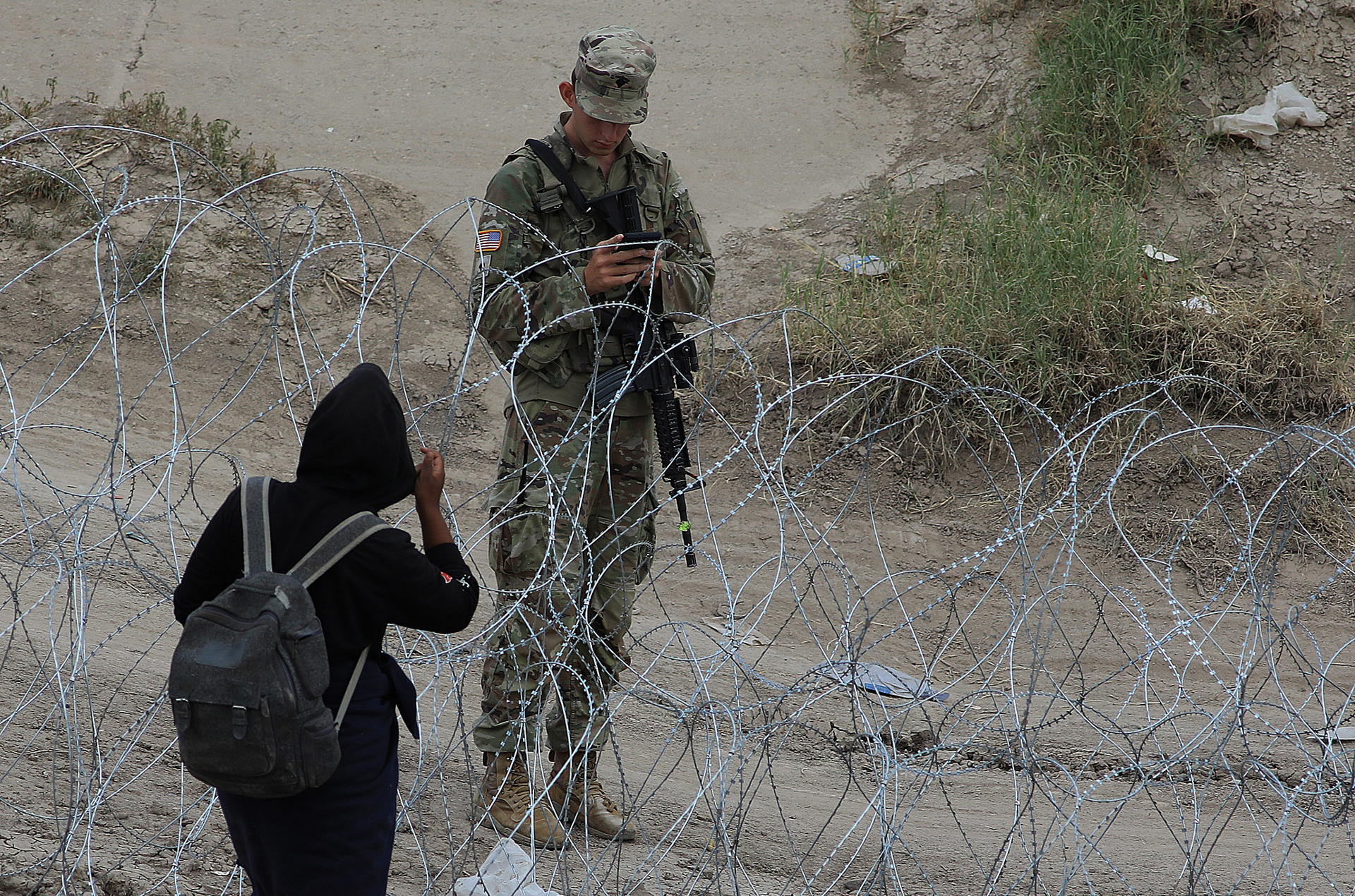 Cientos de migrantes arriesgan su vidas en Ciudad Juárez por su deseo de llegar a EE.UU.