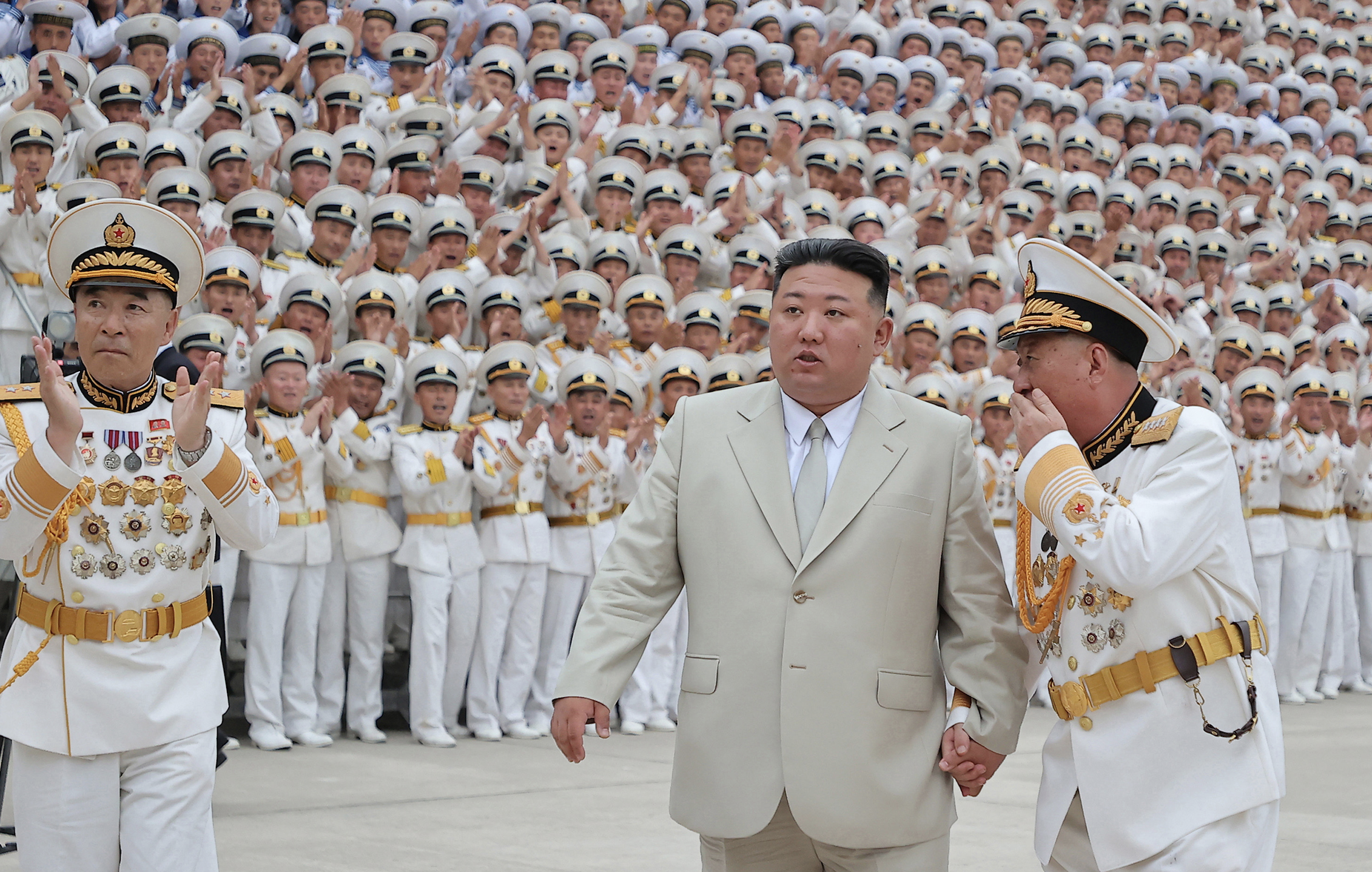 Corea del Norte estrena su nuevo “submarino para ataques nucleares tácticos”