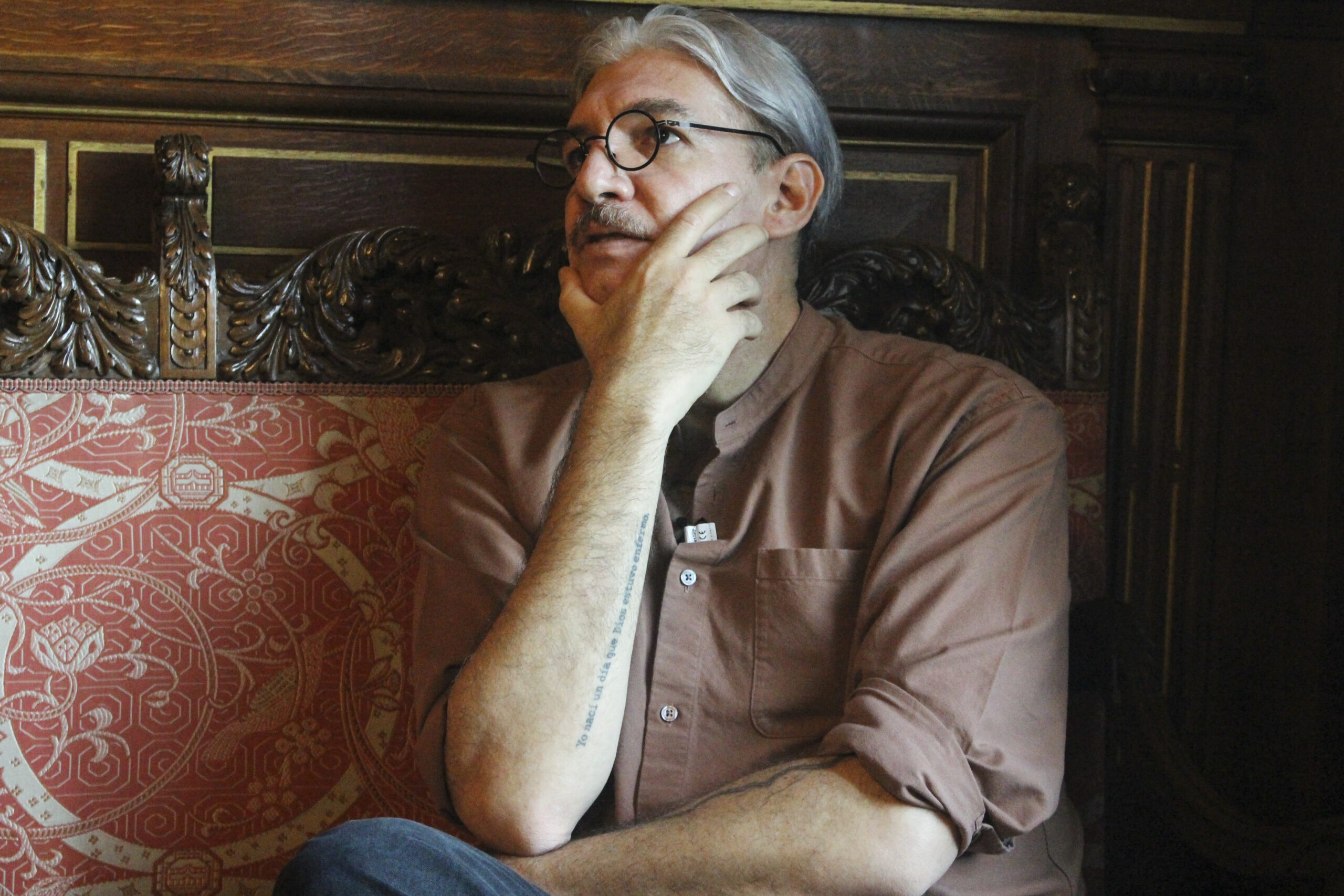 “México es un país de zanjas y de fosas comunes”, asegura Emiliano Monge “México es un país de zanjas y de fosas comunes”, asegura Emiliano Monge