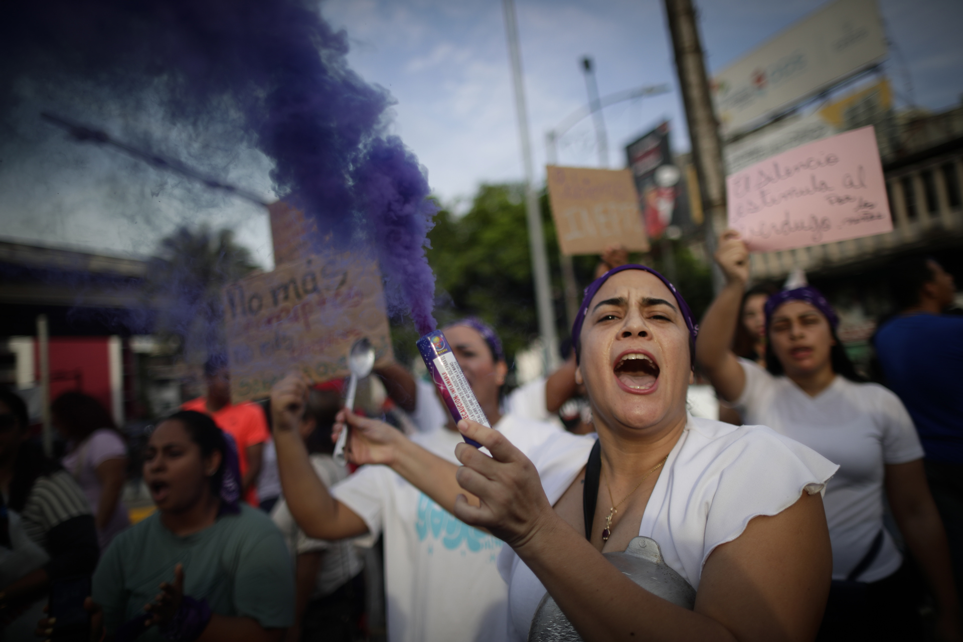 Feministas piden justicia por presunto abuso sexual a una líder estudiantil en Panamá
