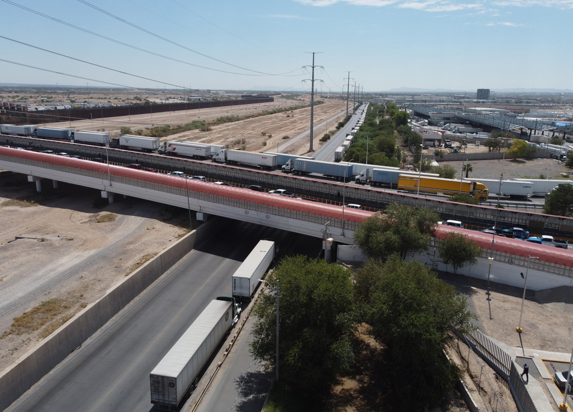 “Varados”, 500 mdd en exportaciones por suspensión de trenes por migrantes