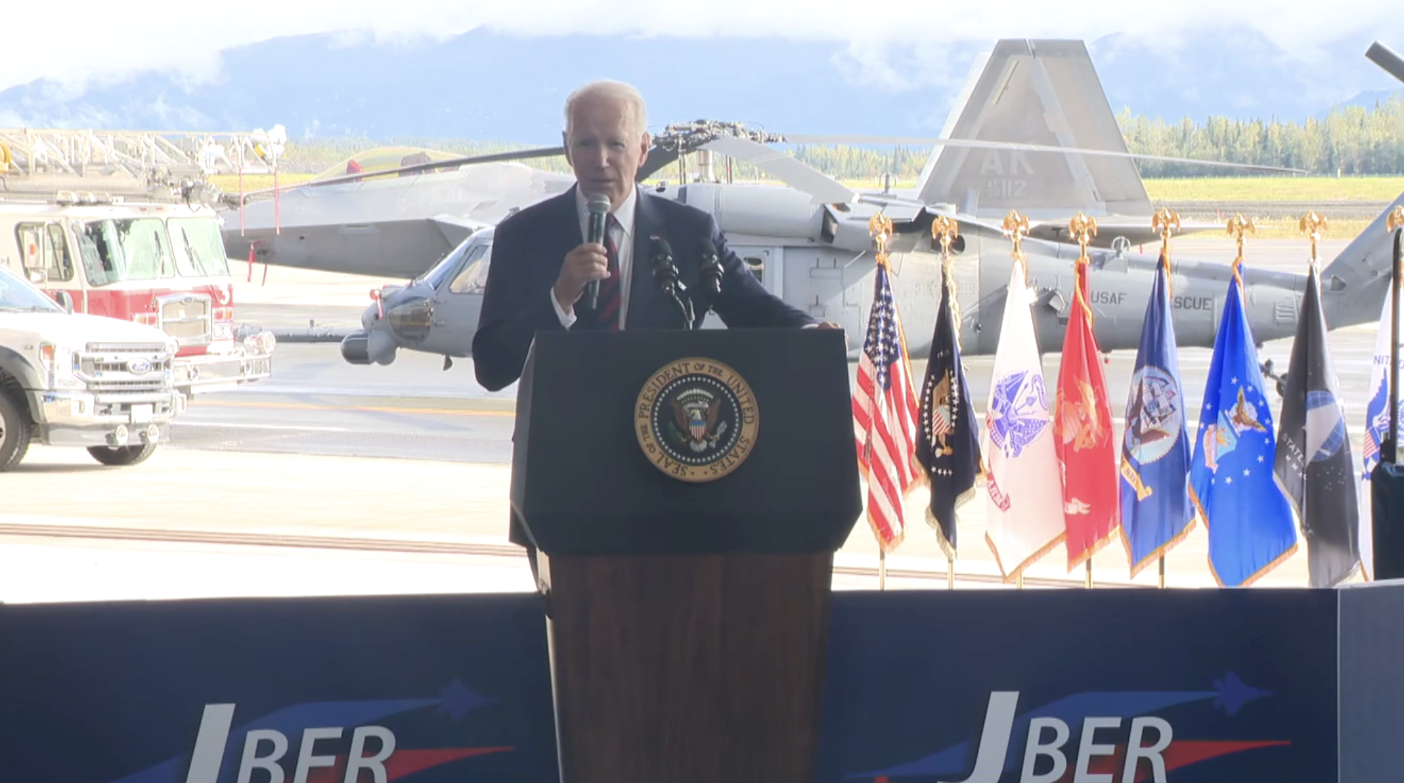 “EE.UU. ha demostrado que nunca se doblega ni cede”: Biden