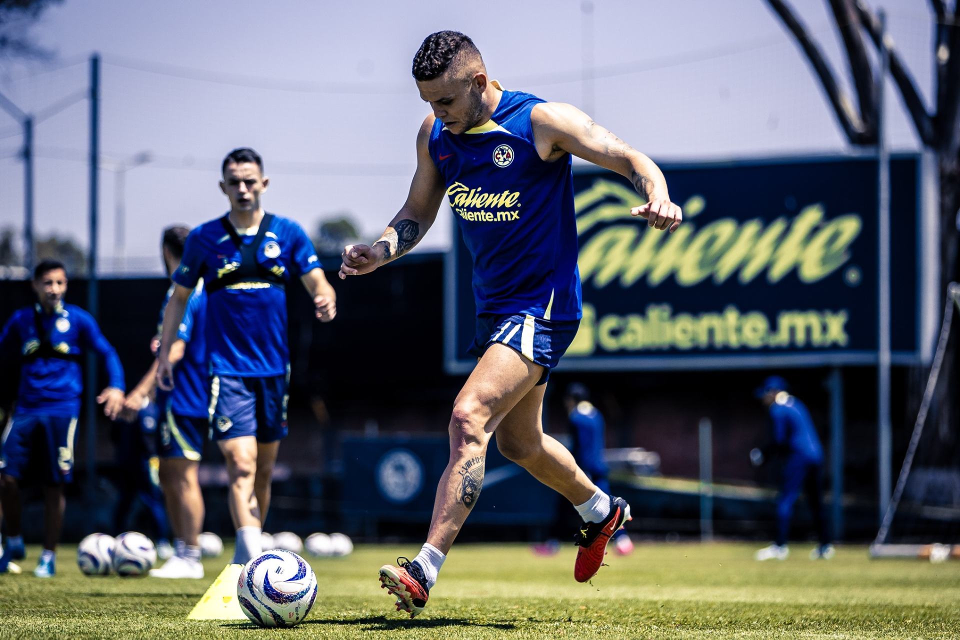 Jonathan Rodríguez está listo para volver al América, asegura Andre Jardine